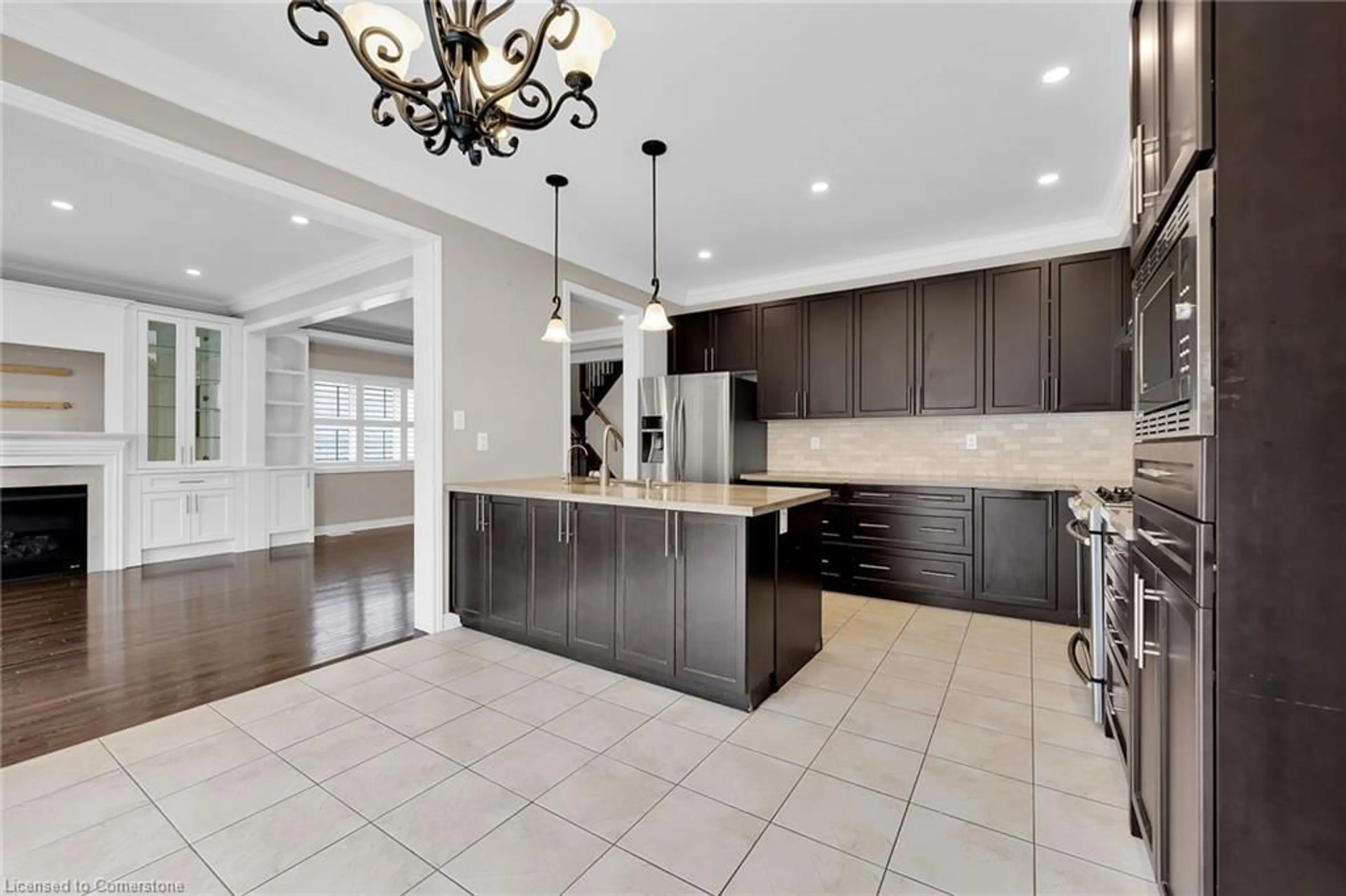 Open concept kitchen, ceramic/tile floor for 1445 Laurier Ave, Milton Ontario L9T 8T4