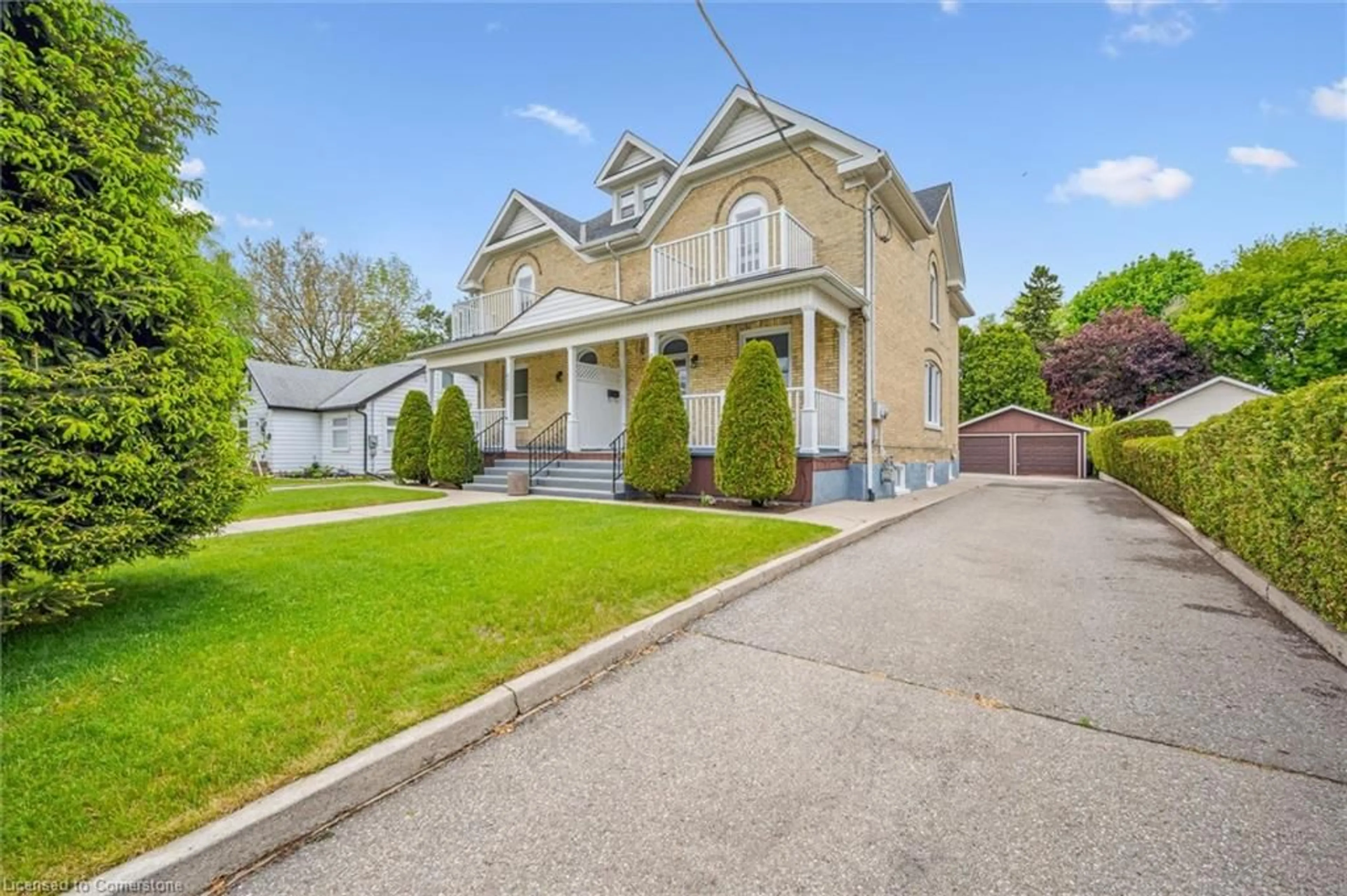 Unknown for 622 - 624 Dolph St, Cambridge Ontario N3H 2B4