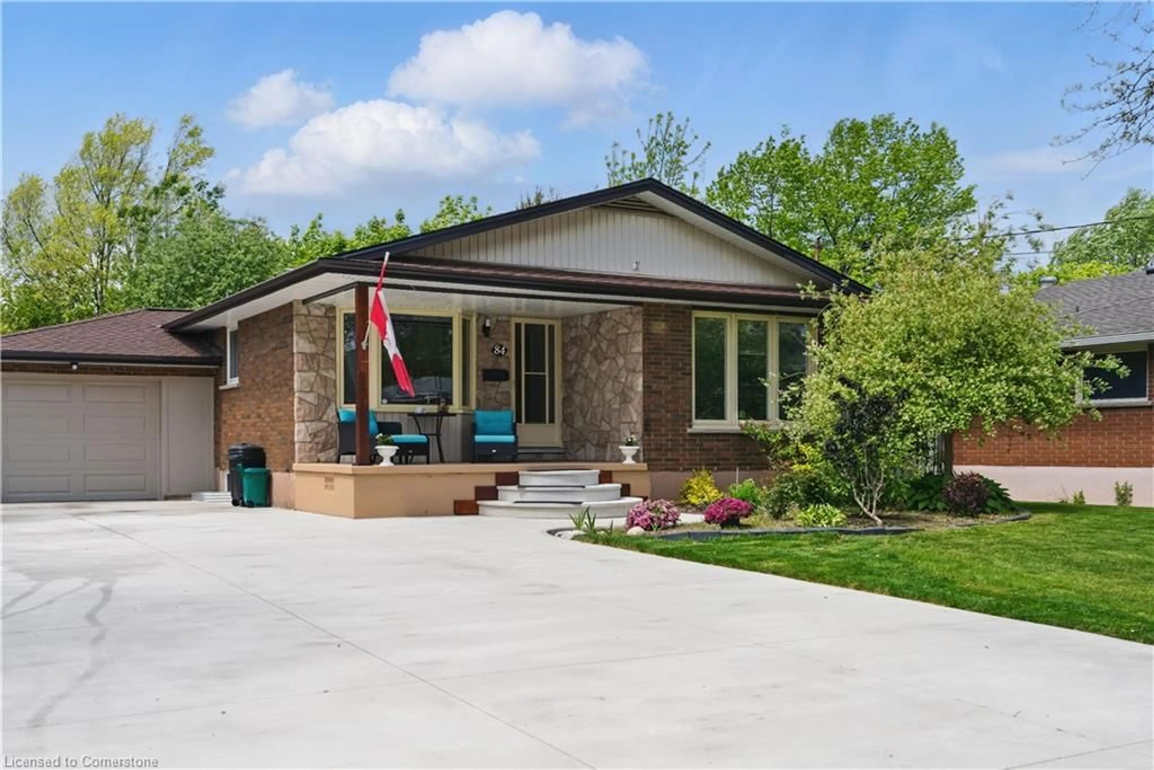 Home with brick exterior material, street for 84 Regent Dr, St. Catharines Ontario L2M 3L7