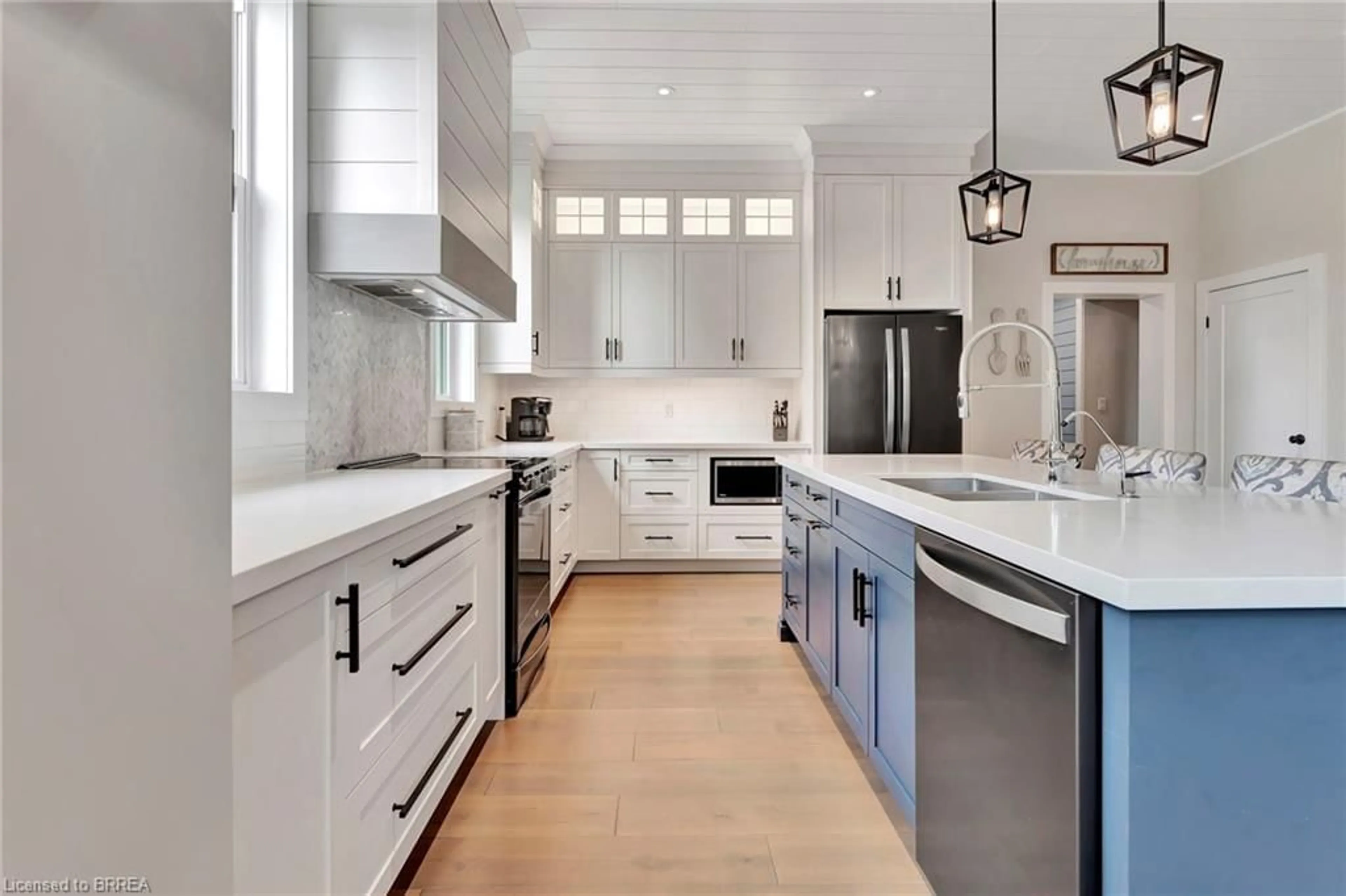 Contemporary kitchen, unknown for 4671 Highway 3 Hwy, Simcoe Ontario N3Y 4K4