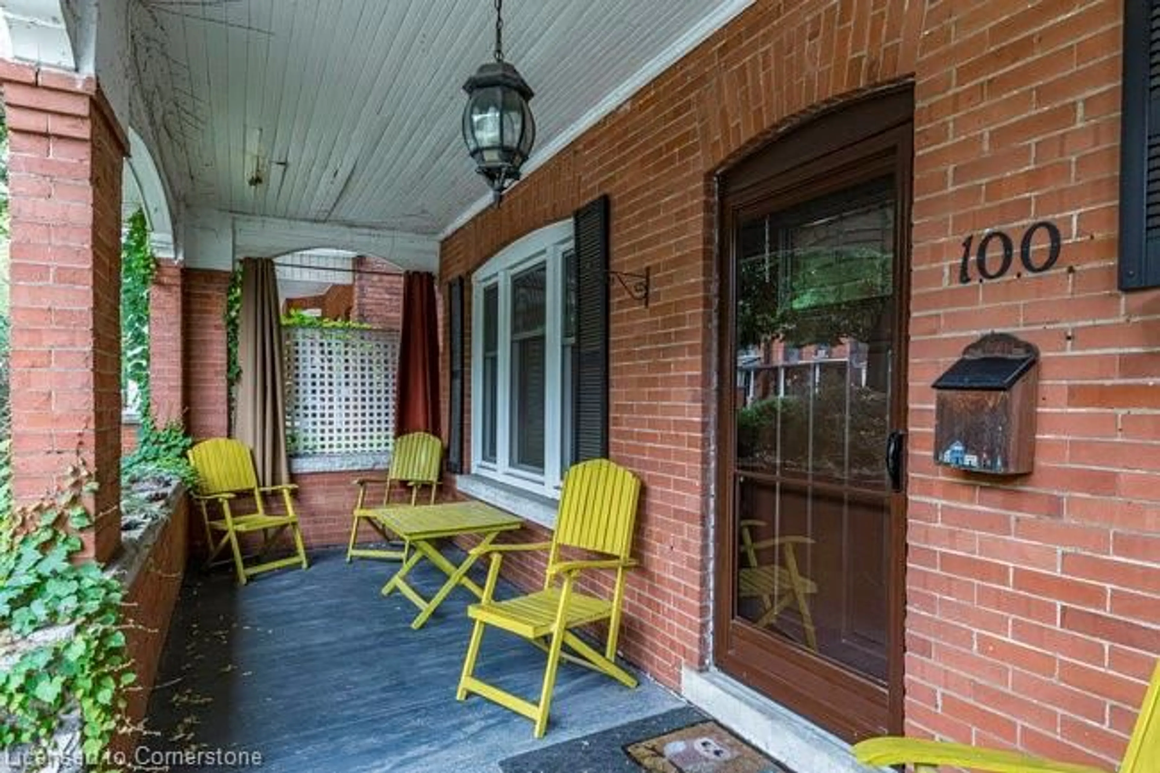 Patio, street for 100 Burris St, Hamilton Ontario L8M 2J5