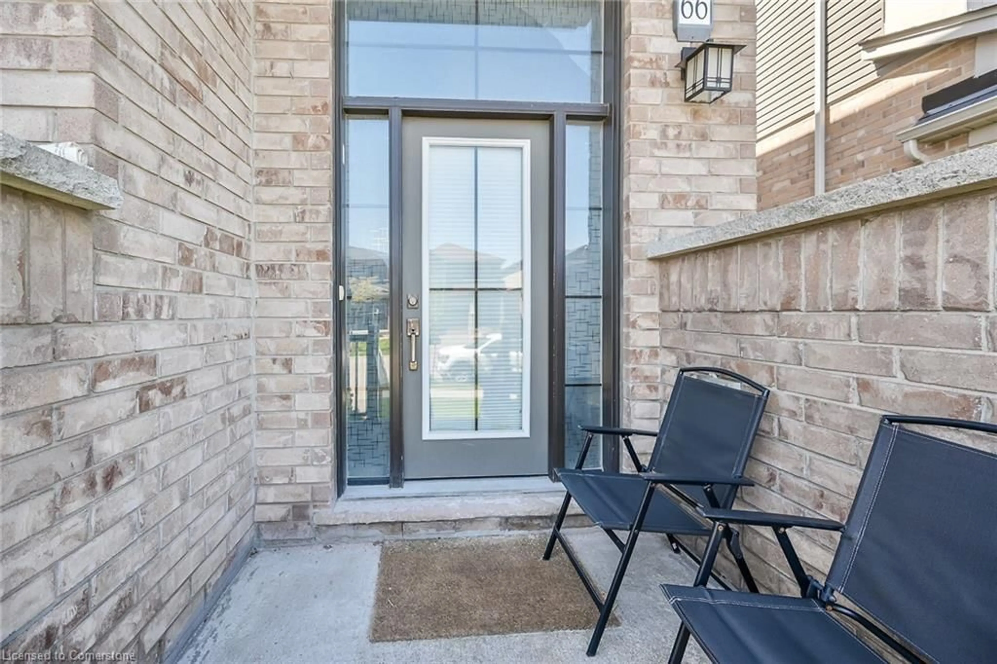 Patio, street for 66 Crafter Cres, Stoney Creek Ontario L8J 0H7