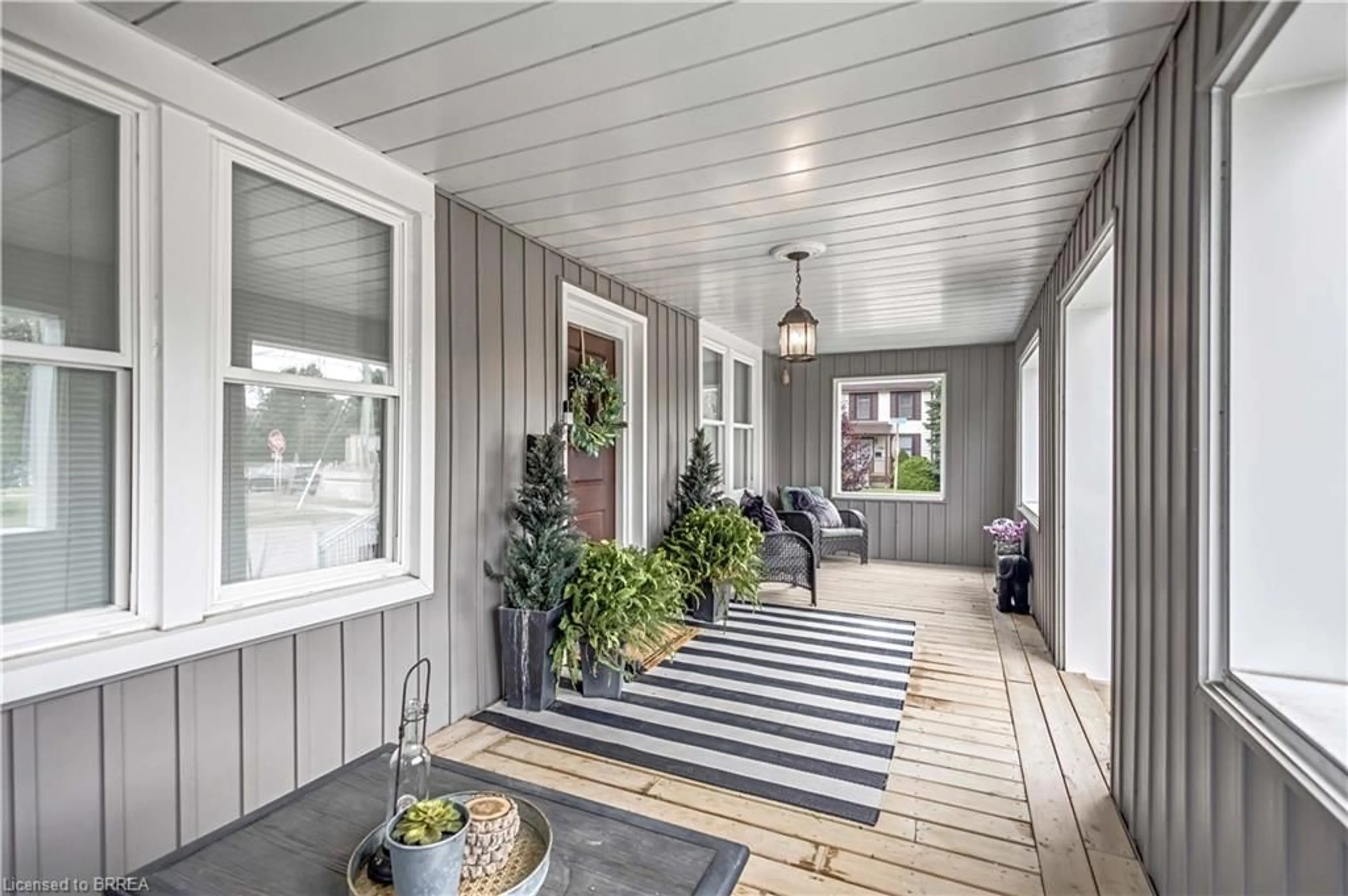 Patio, street for 13 Ball St, Paris Ontario N3L 1W8