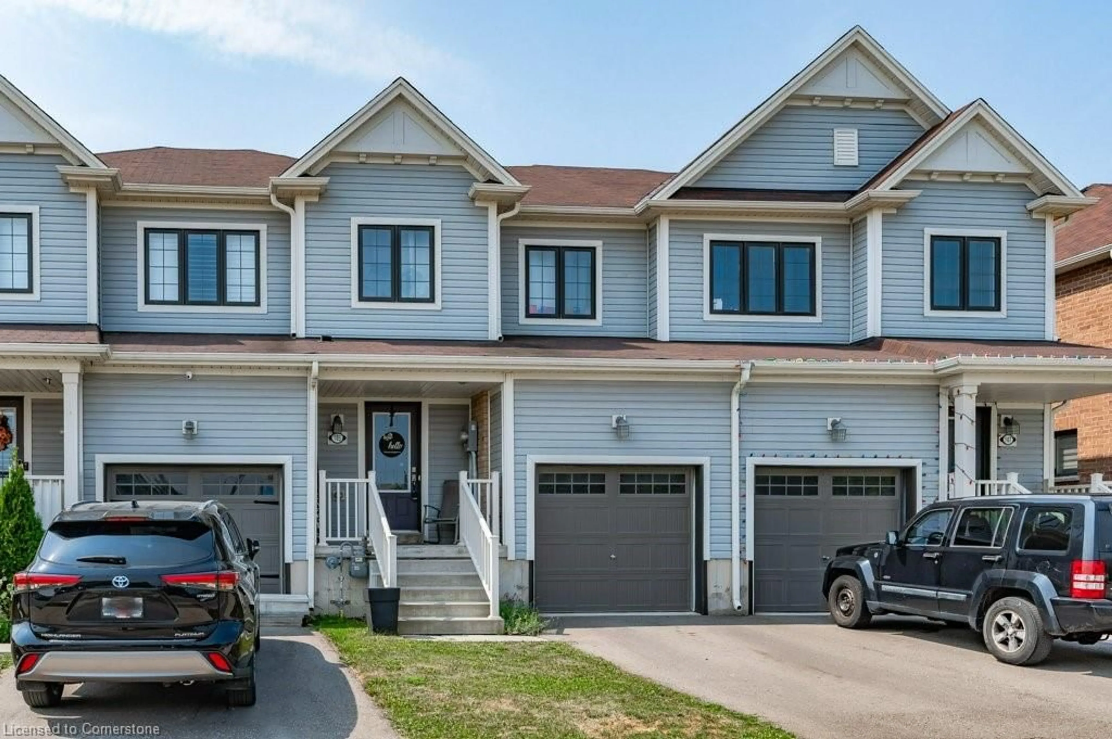 Home with vinyl exterior material, street for 105 Thompson Rd, Caledonia Ontario N3W 0B8