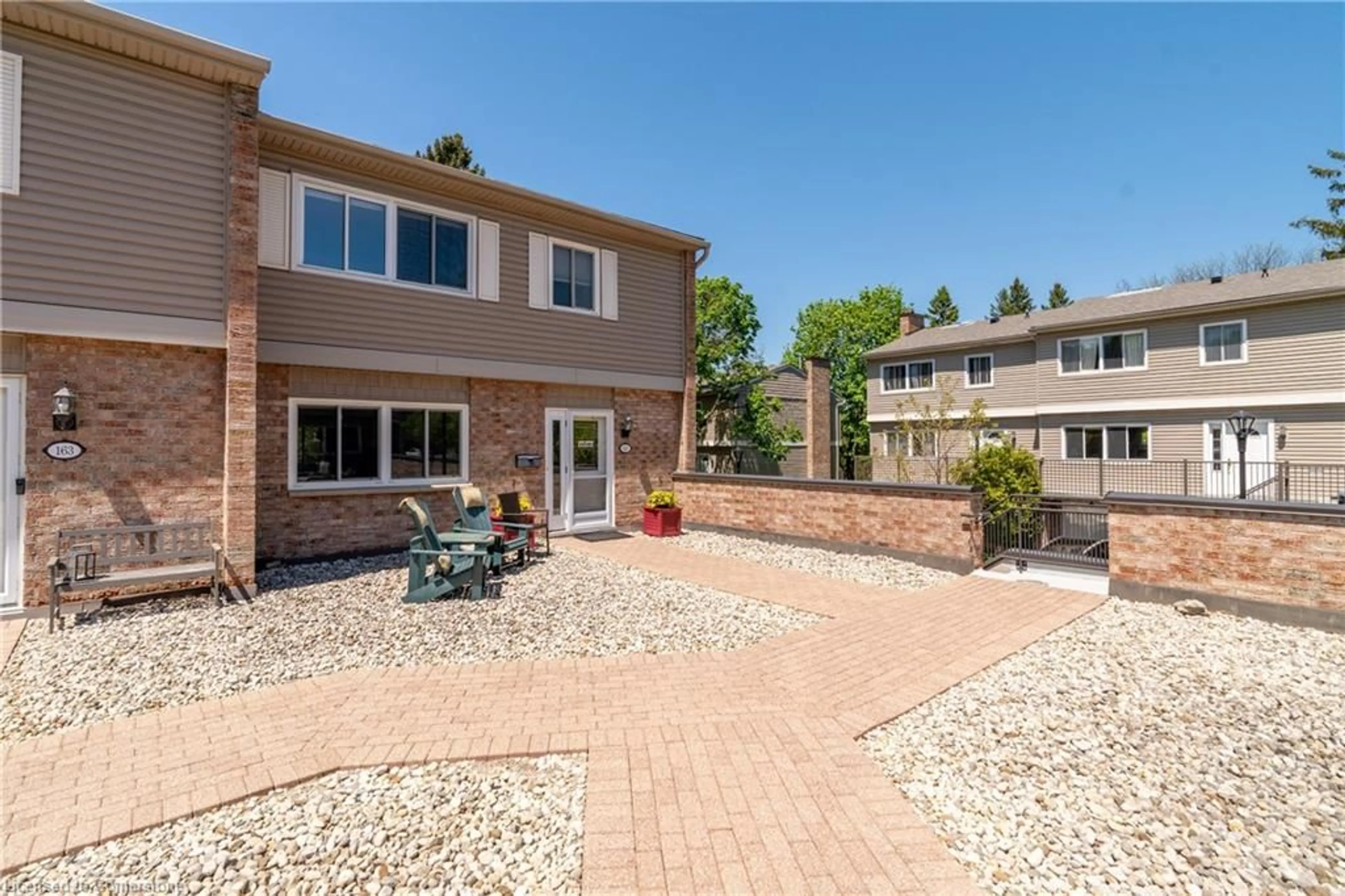 Patio, unknown for 295 Water St #161, Guelph Ontario N1G 2X5