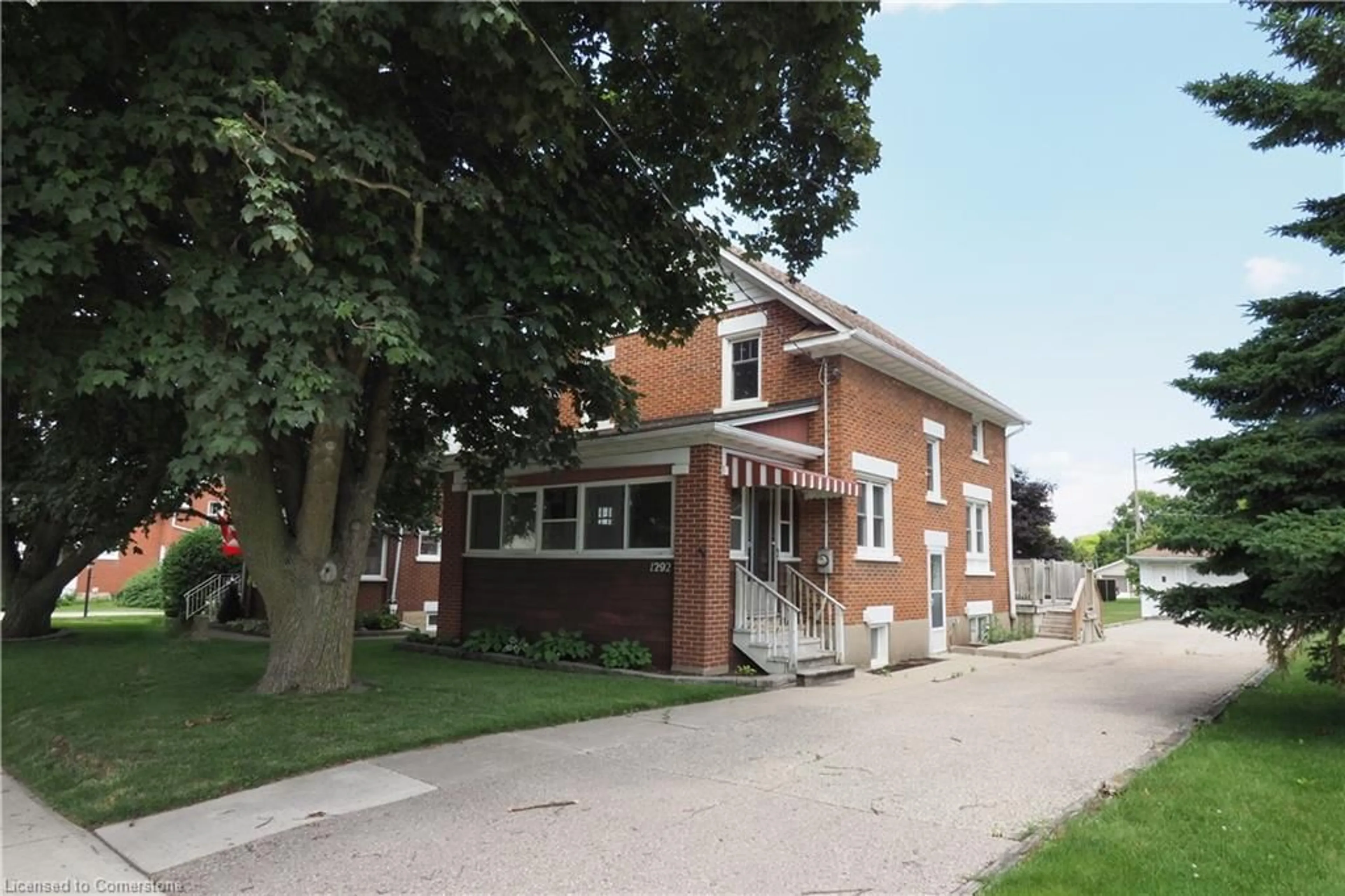 Home with brick exterior material, street for 1292 King St, St. Jacobs Ontario N0B 2N0