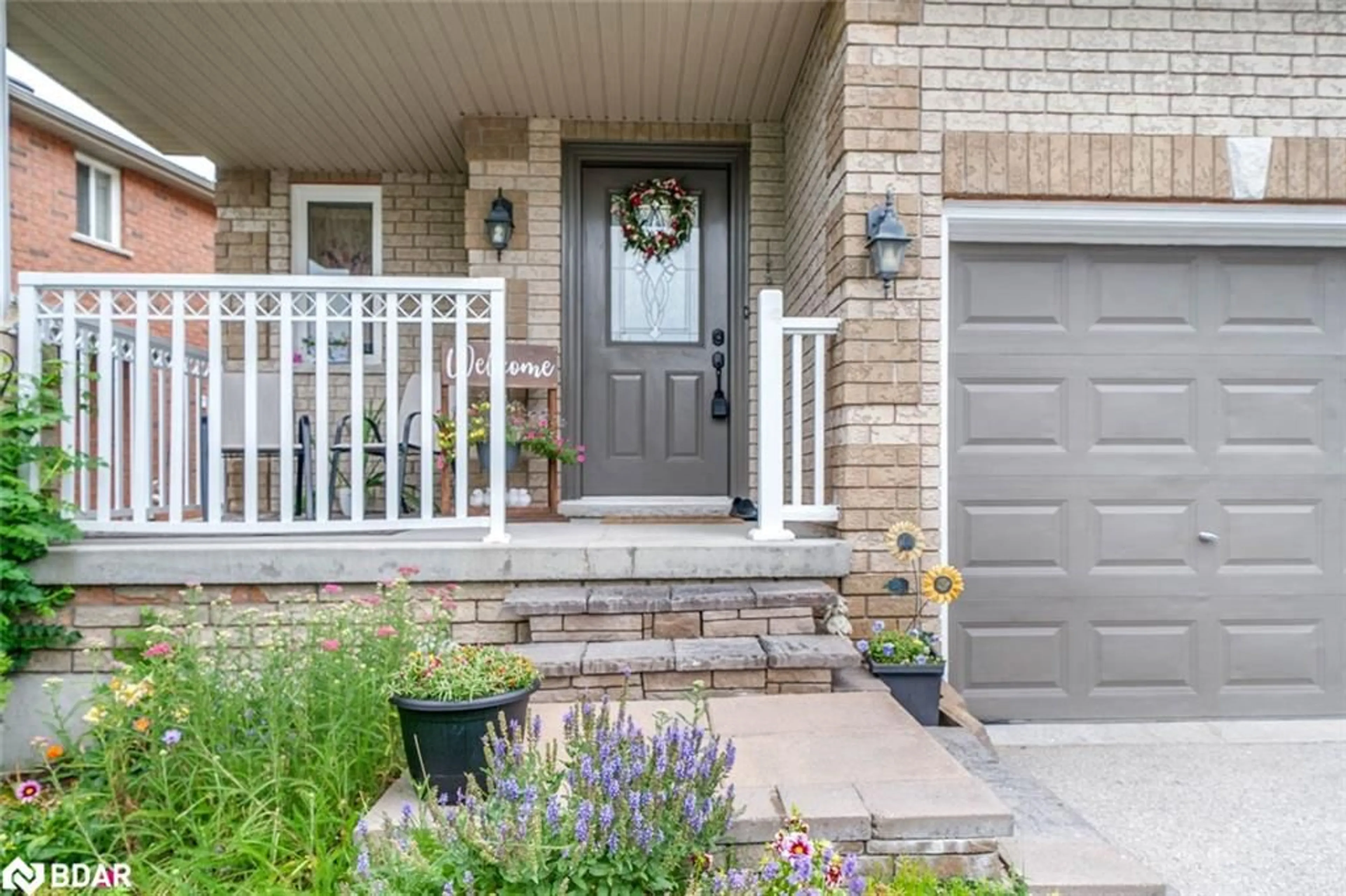 Unknown for 84 Gore Dr, Barrie Ontario L4N 0A9