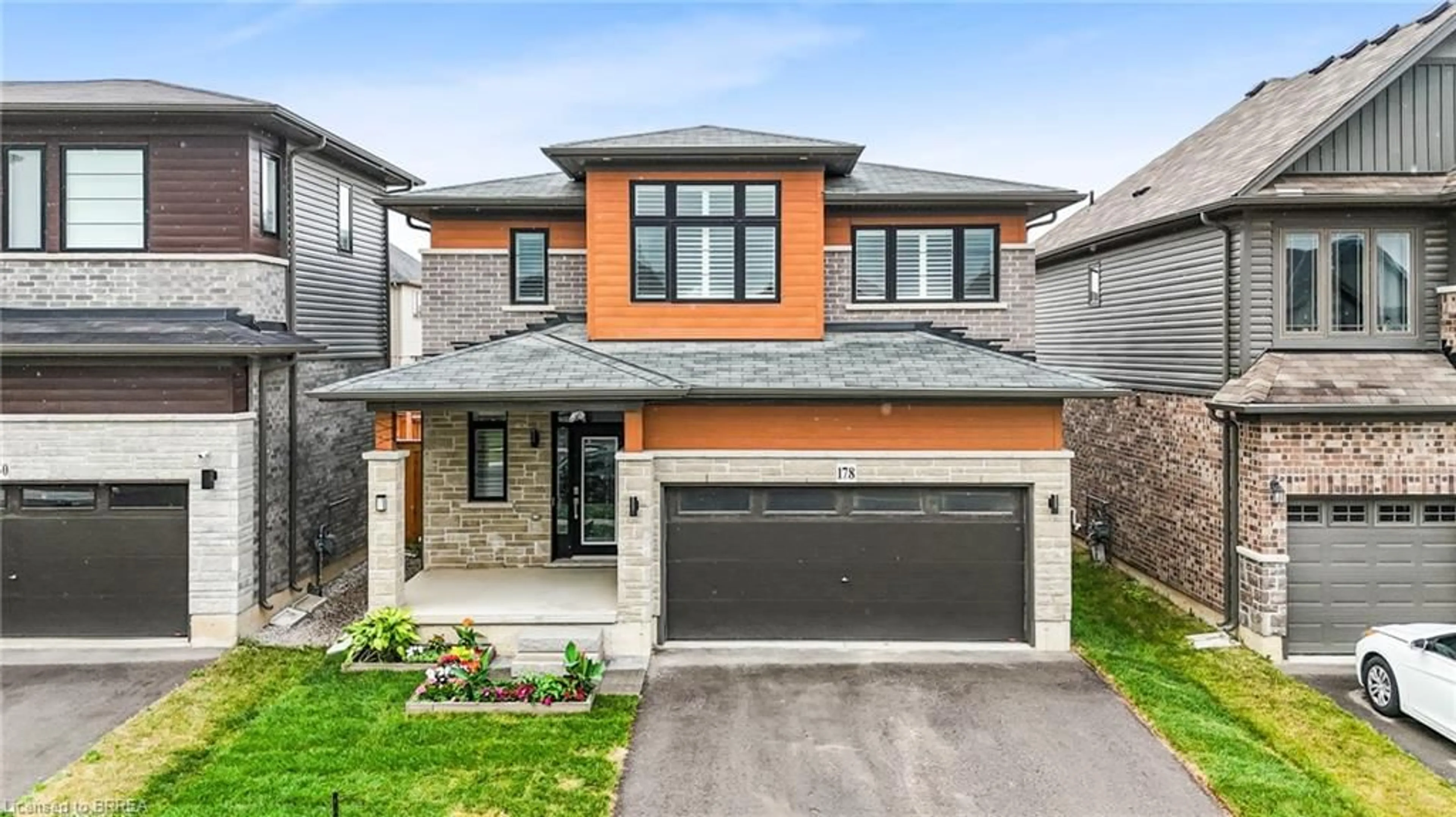Home with brick exterior material, street for 178 Longboat Run, Brantford Ontario N3T 0R9