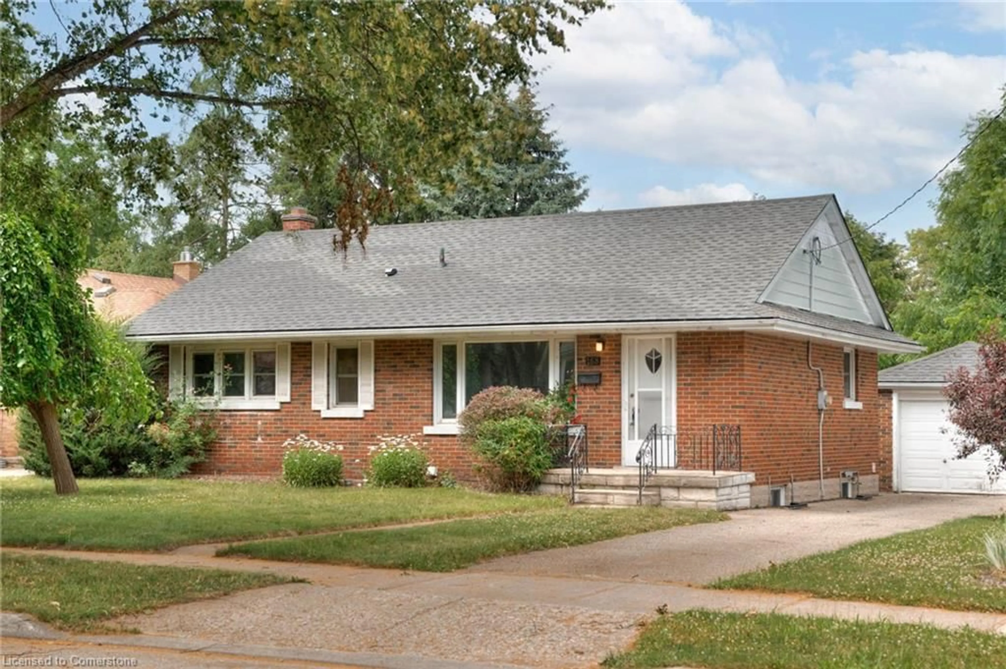 Home with brick exterior material, street for 168 Bristol St, Waterloo Ontario N2J 1H1