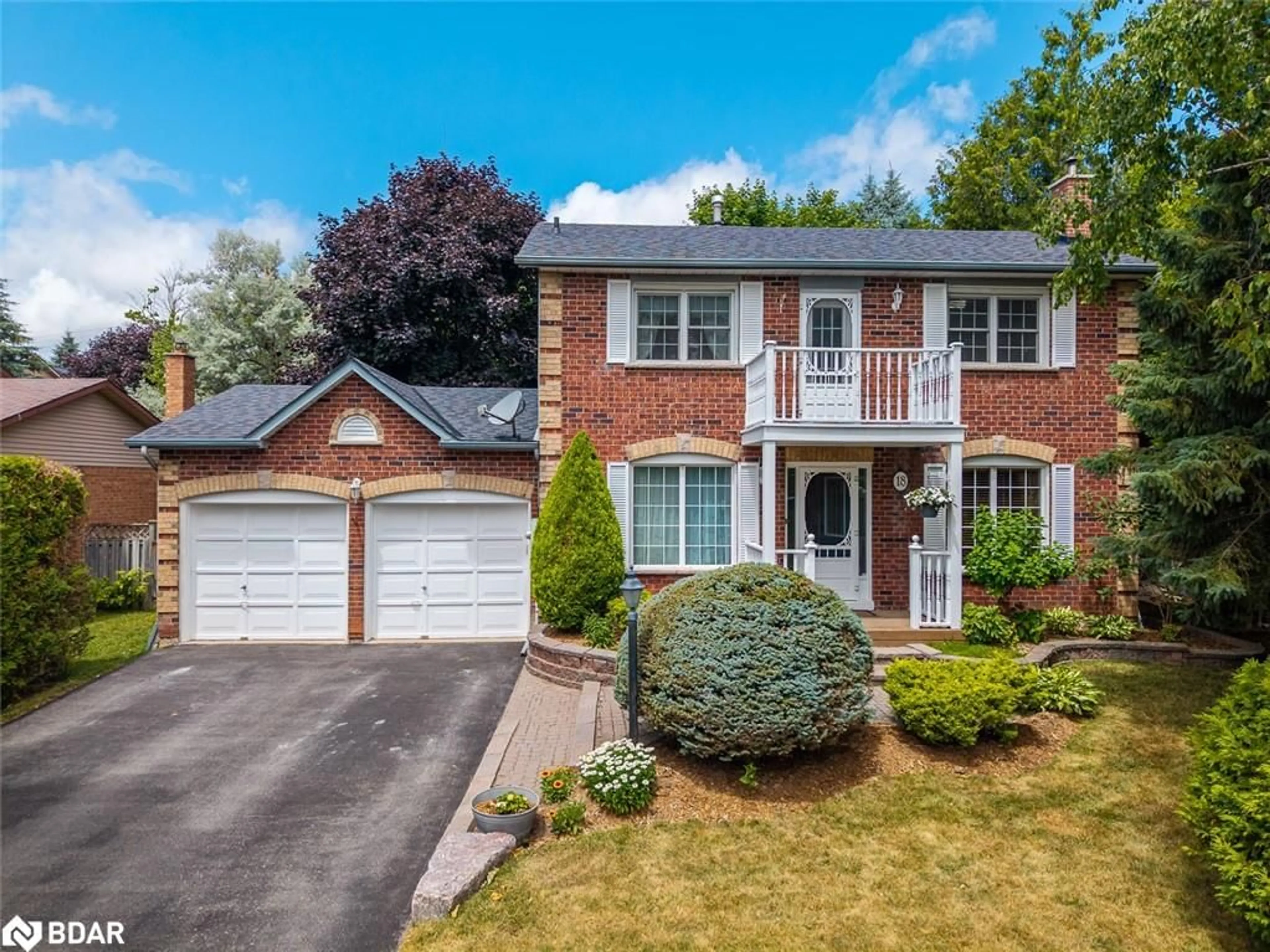 Home with brick exterior material, street for 18 Heritage Rd, Cookstown Ontario L0L 1L0