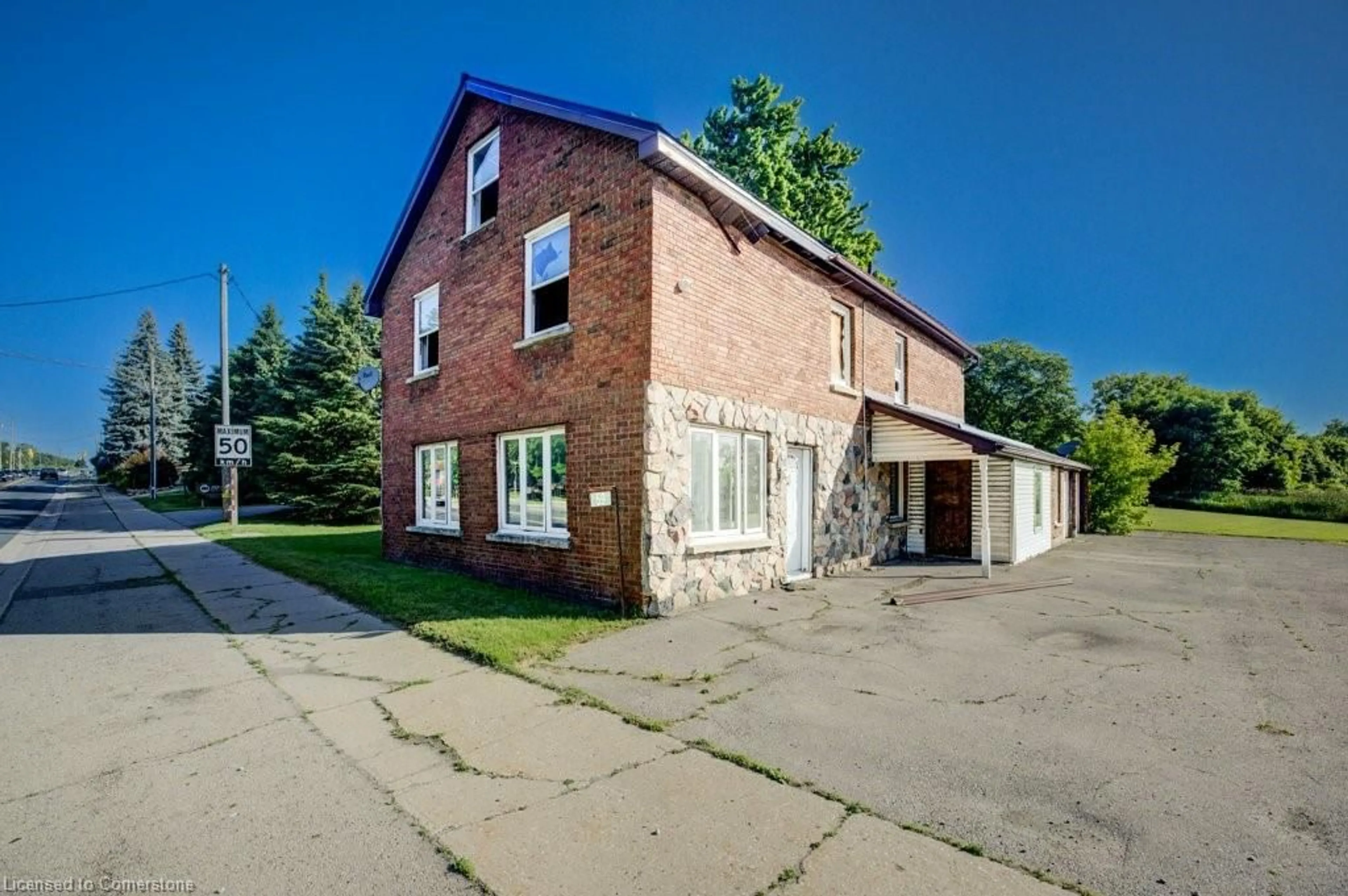 Unknown for 59 Queen St, Morriston Ontario N0B 2C0