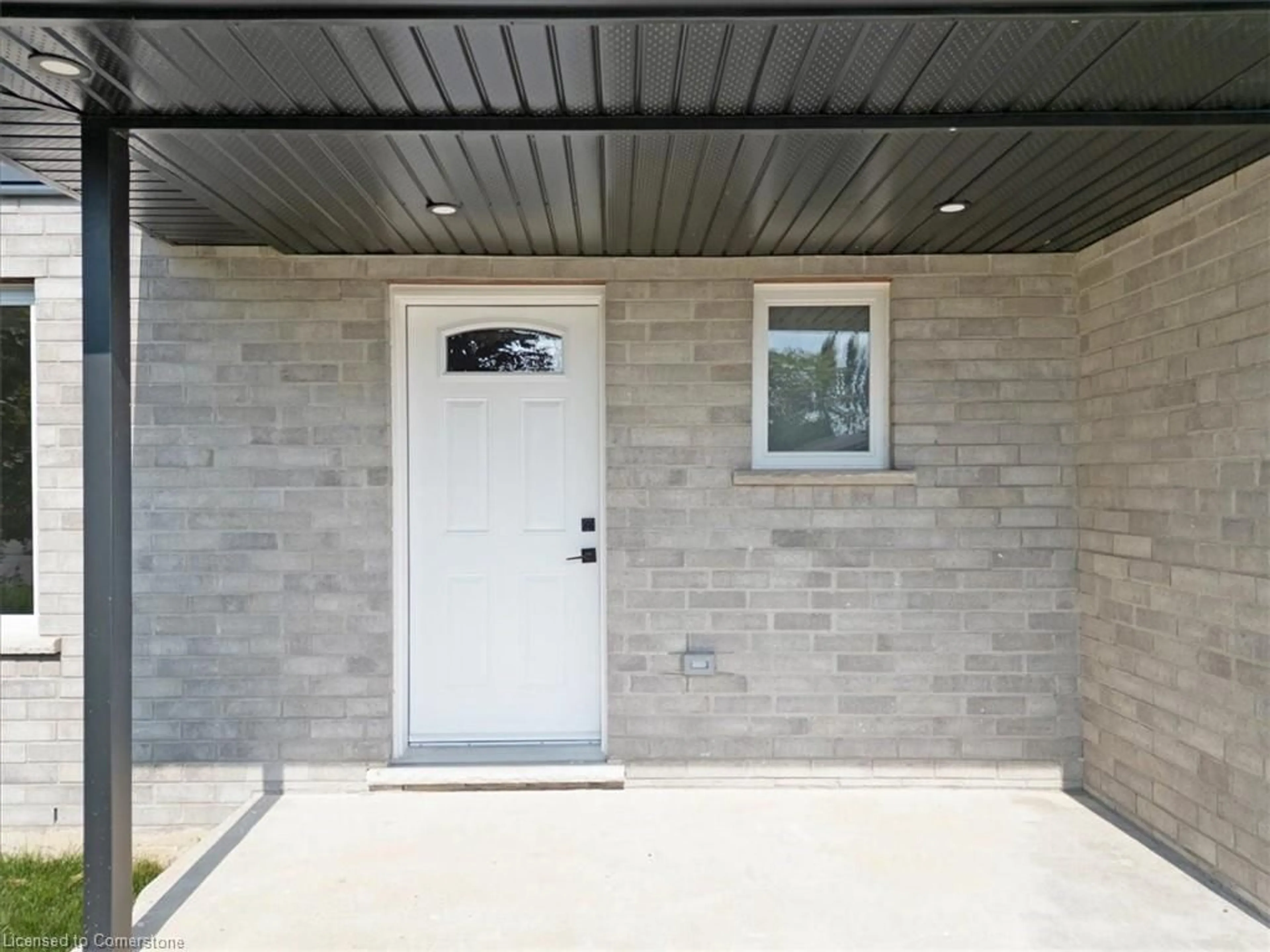 Indoor entryway for 5 Vera St, Jarvis Ontario N0A 1J0