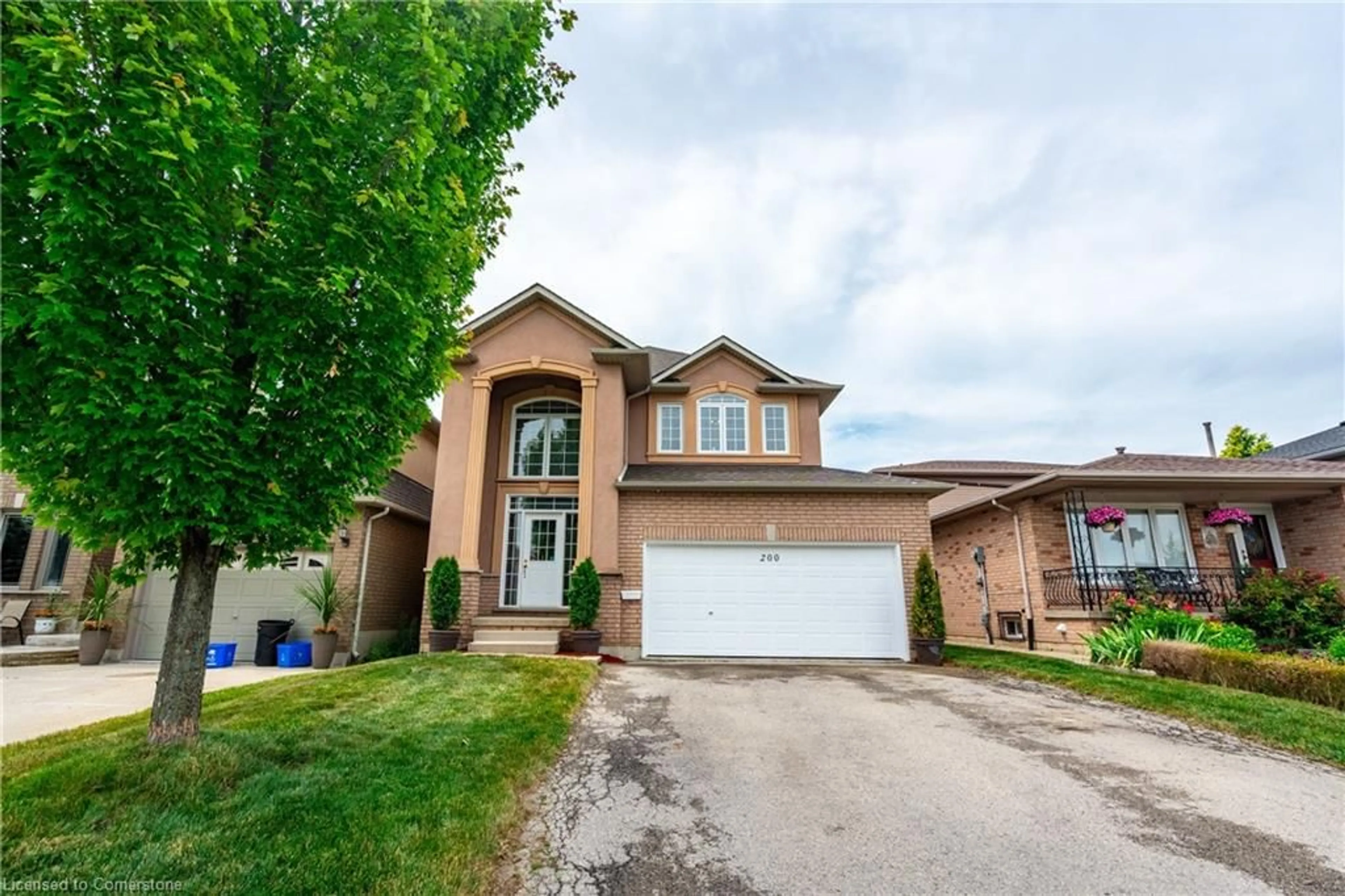 Home with brick exterior material, street for 200 Sirente Dr, Hamilton Ontario L9A 5H1