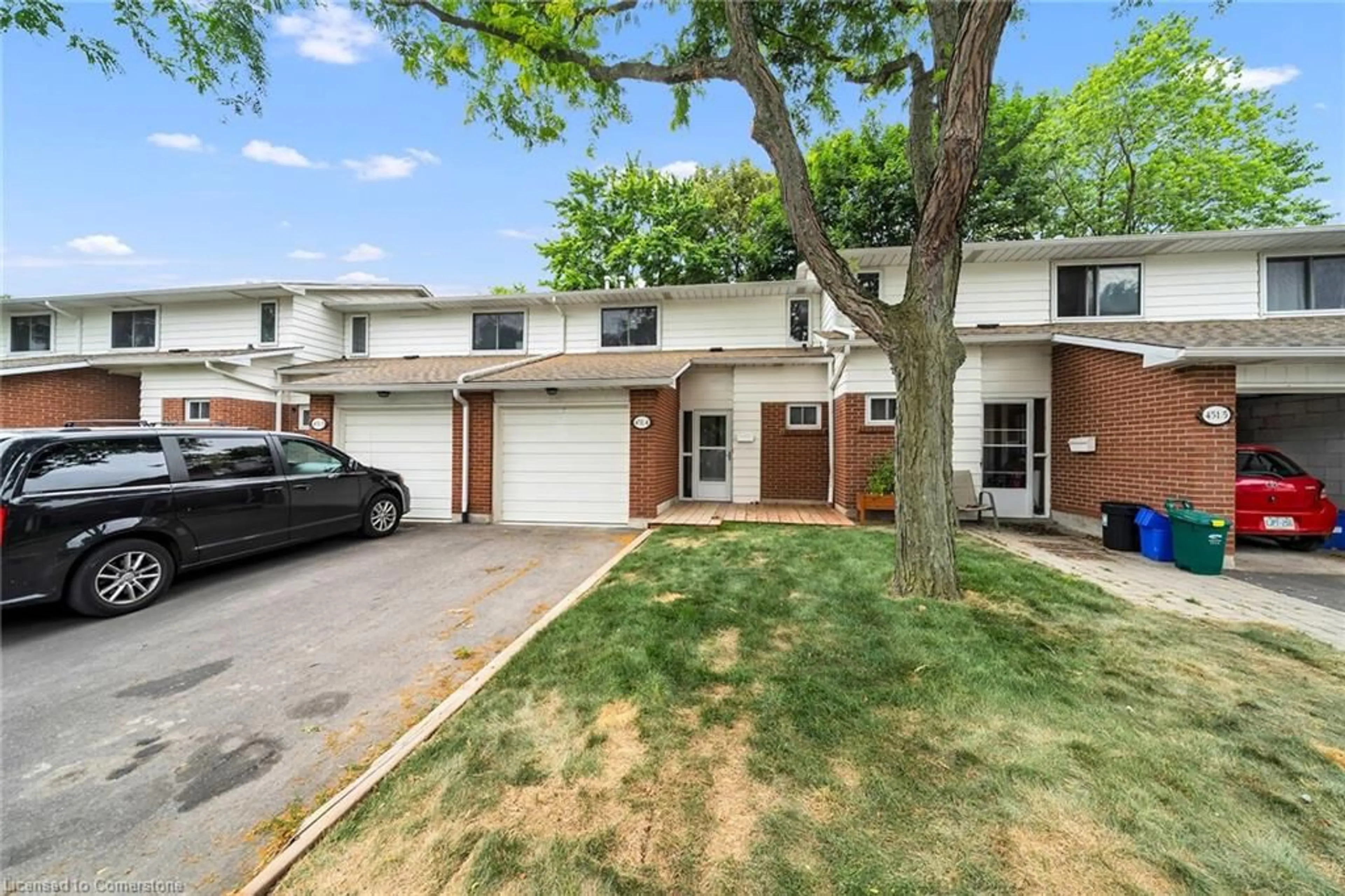 Unknown for 451 Woodview Rd #4, Burlington Ontario L7N 2Z9