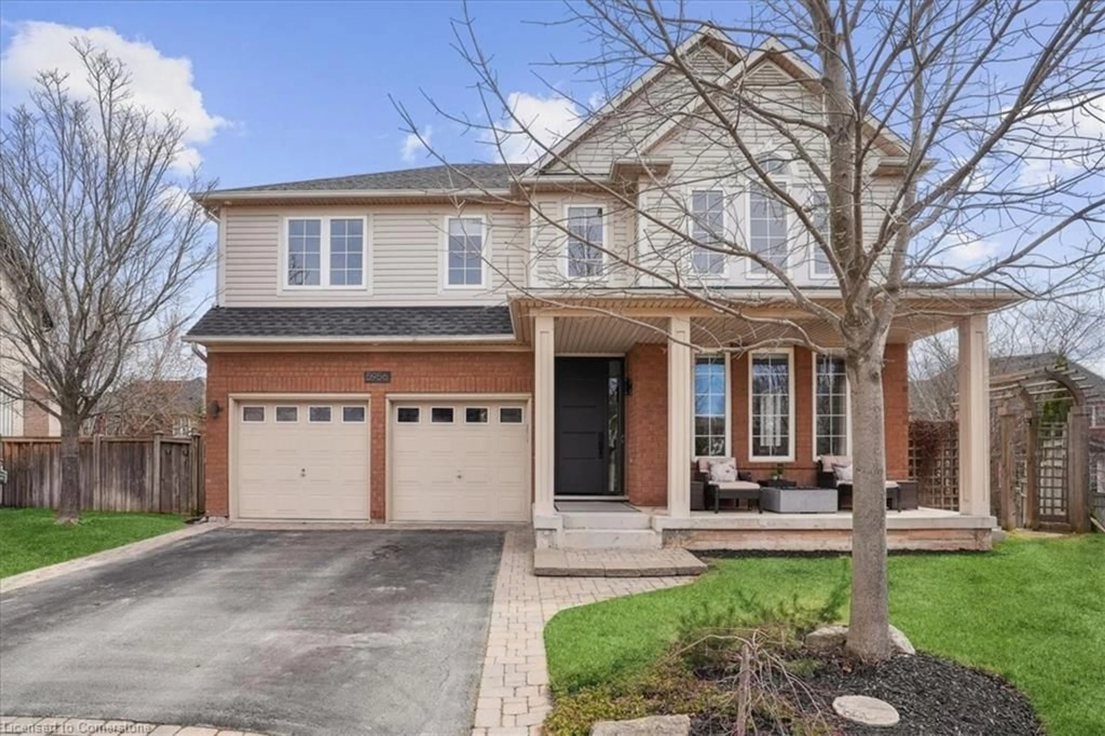 Home with brick exterior material, street for 5956 Chercover Crt, Burlington Ontario L7L 6T2
