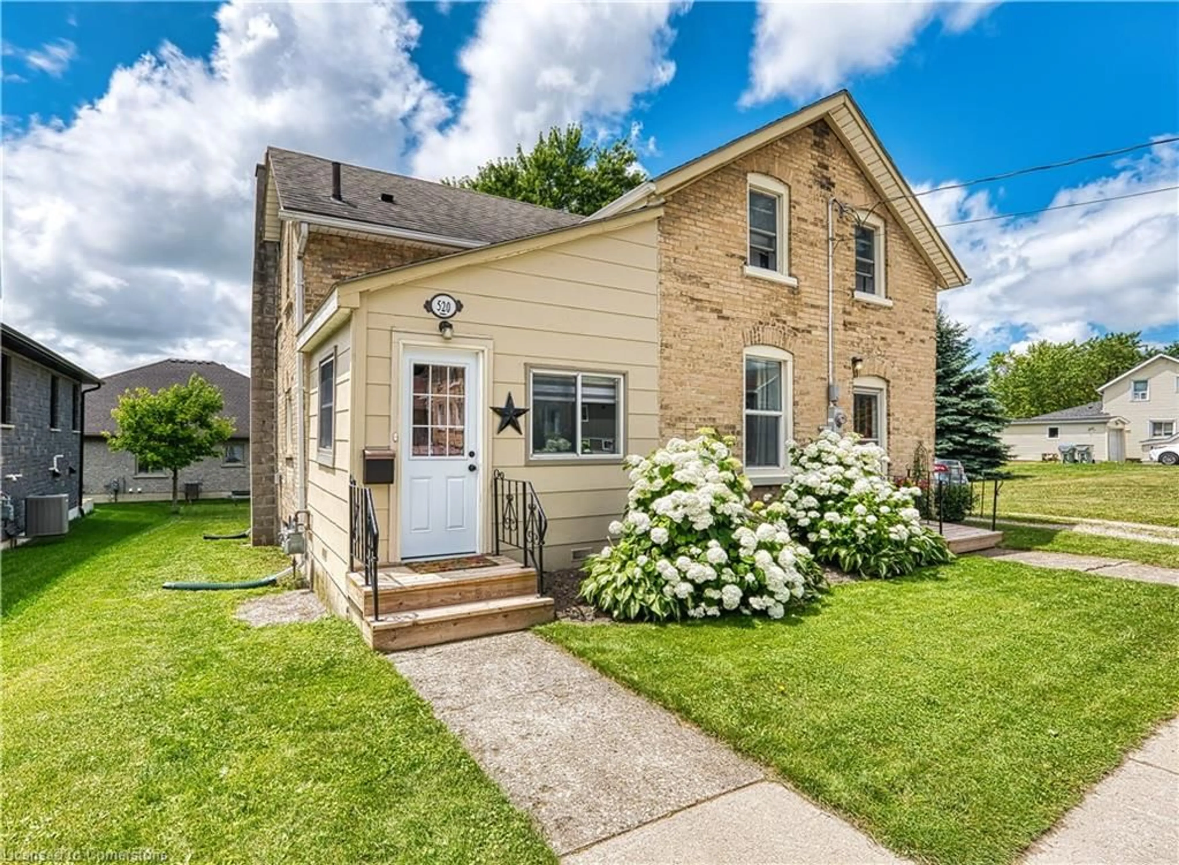 Home with brick exterior material, street for 520 Elma St, Listowel Ontario N4W 1W3