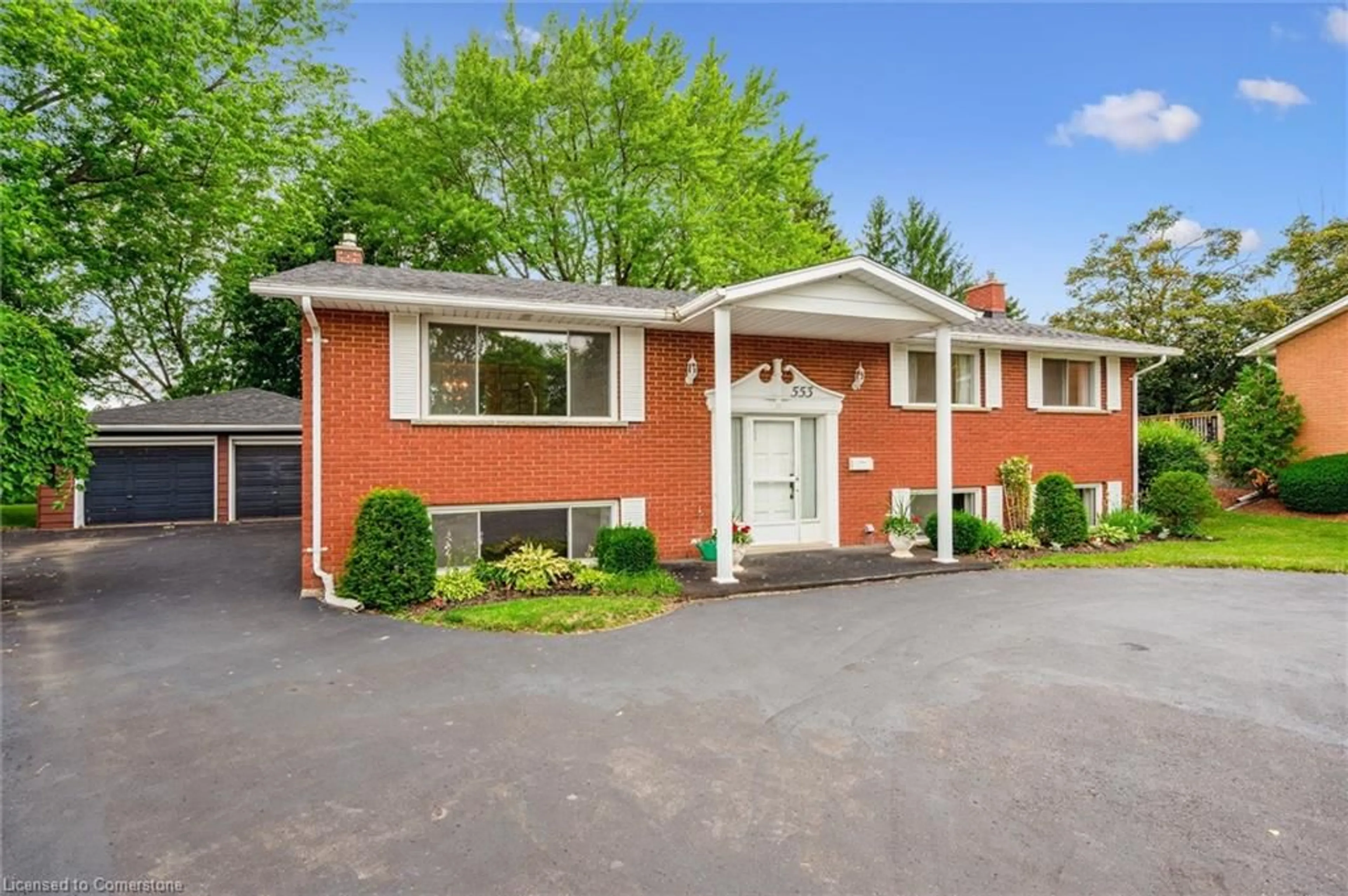 Home with brick exterior material, street for 553 Glendene Cres, Waterloo Ontario N2L 4P3
