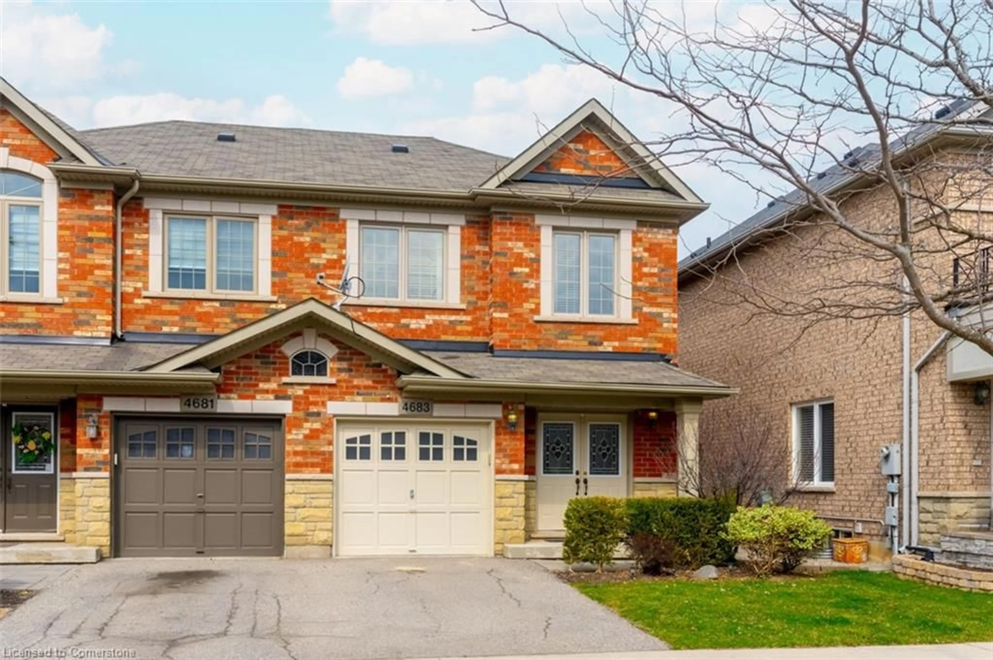 Home with brick exterior material, street for 4683 Kurtz Rd, Burlington Ontario L7M 0G1