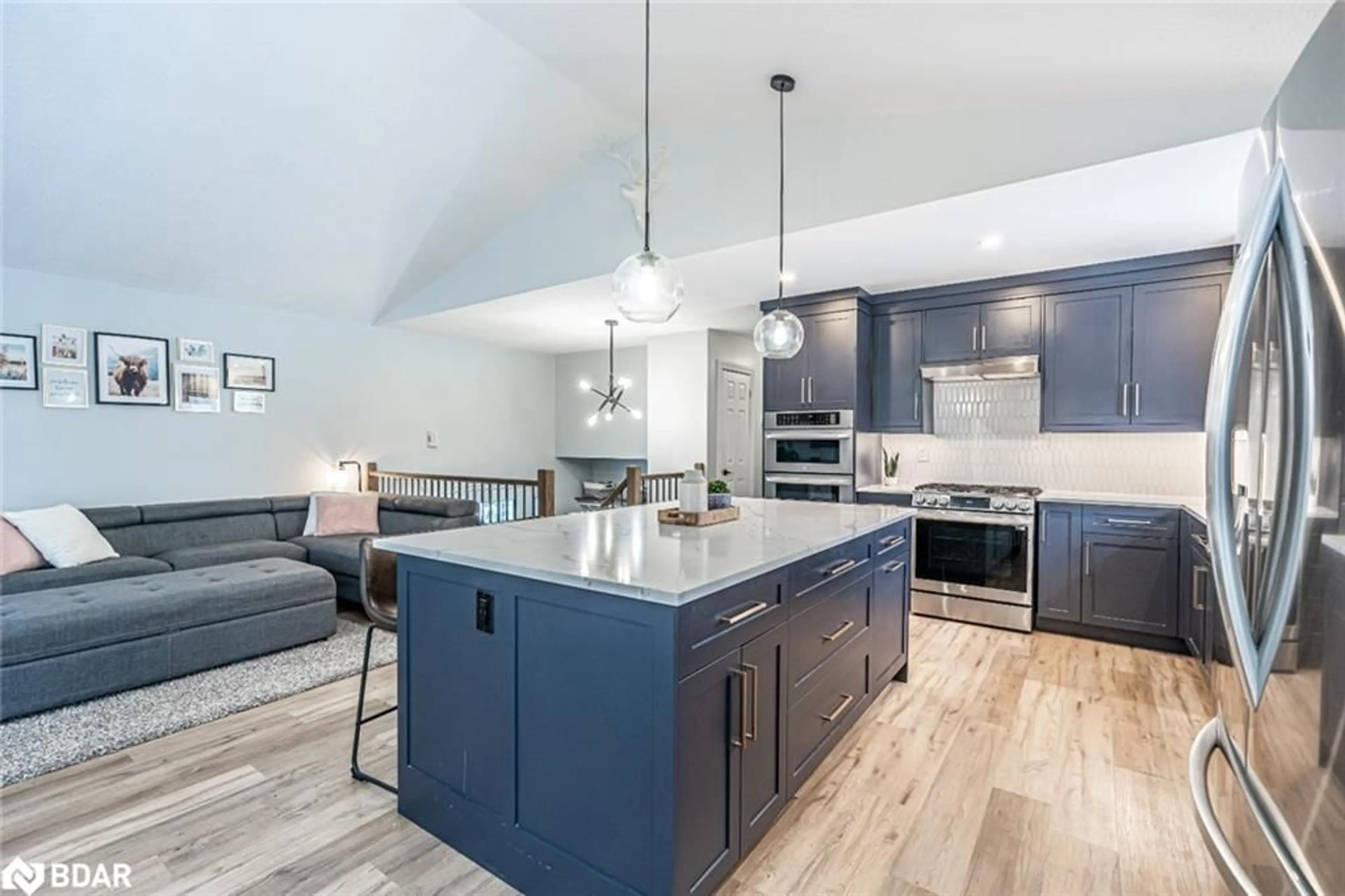 Open concept kitchen, unknown for 285 Warminster Sideroad, Oro-Medonte Ontario L0K 1E0