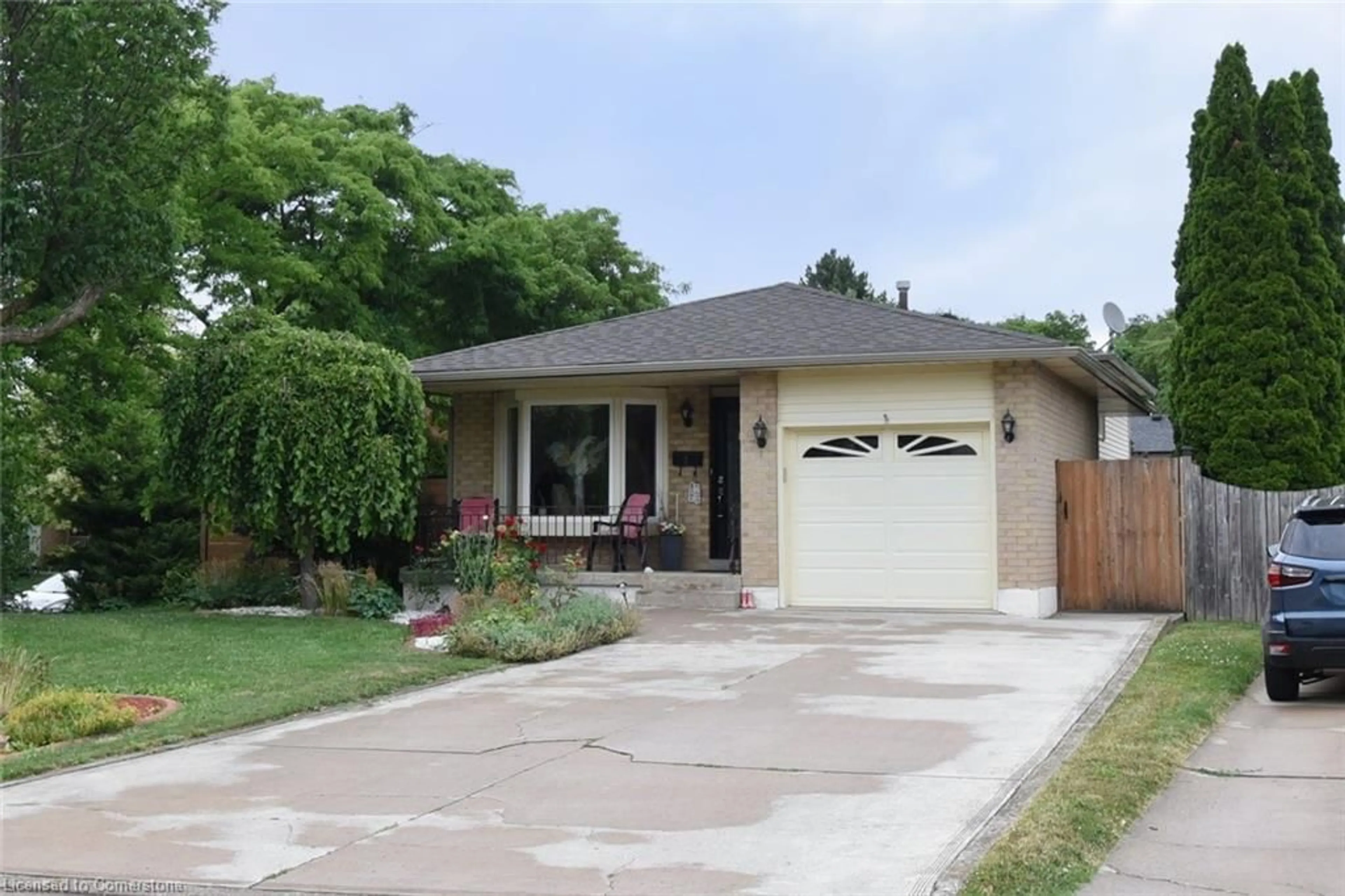 Unknown for 2 Lobo Crt, Stoney Creek Ontario L8J 1Z2