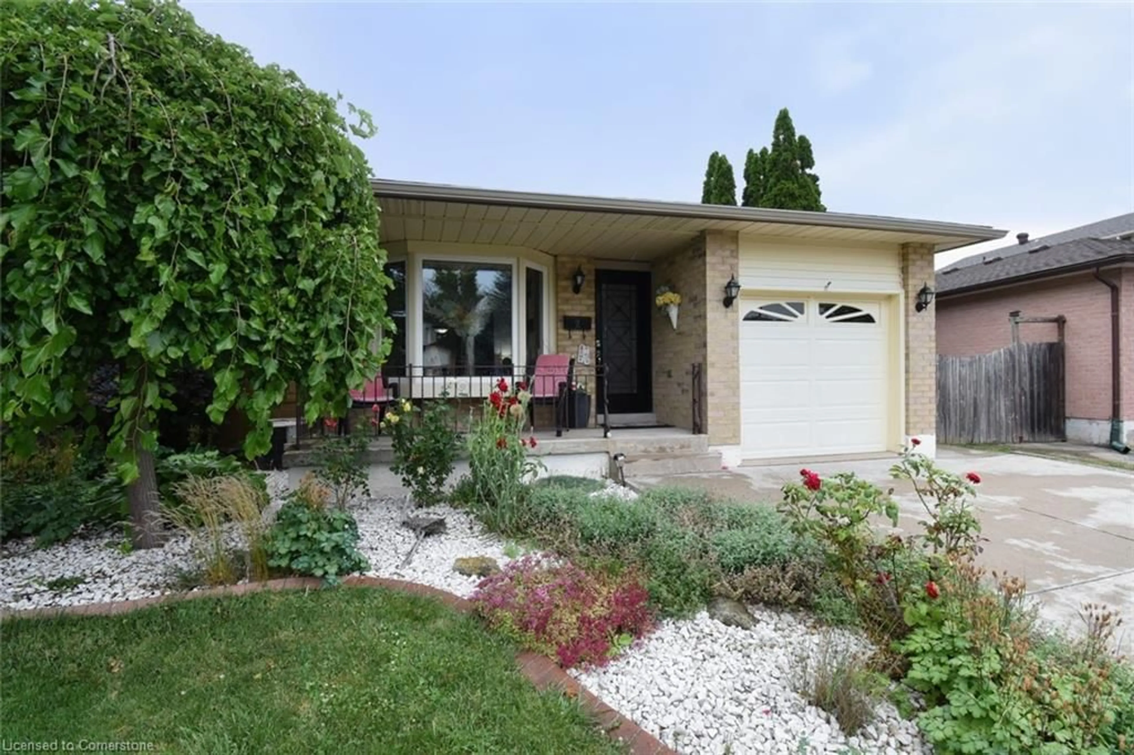 Unknown for 2 Lobo Crt, Stoney Creek Ontario L8J 1Z2