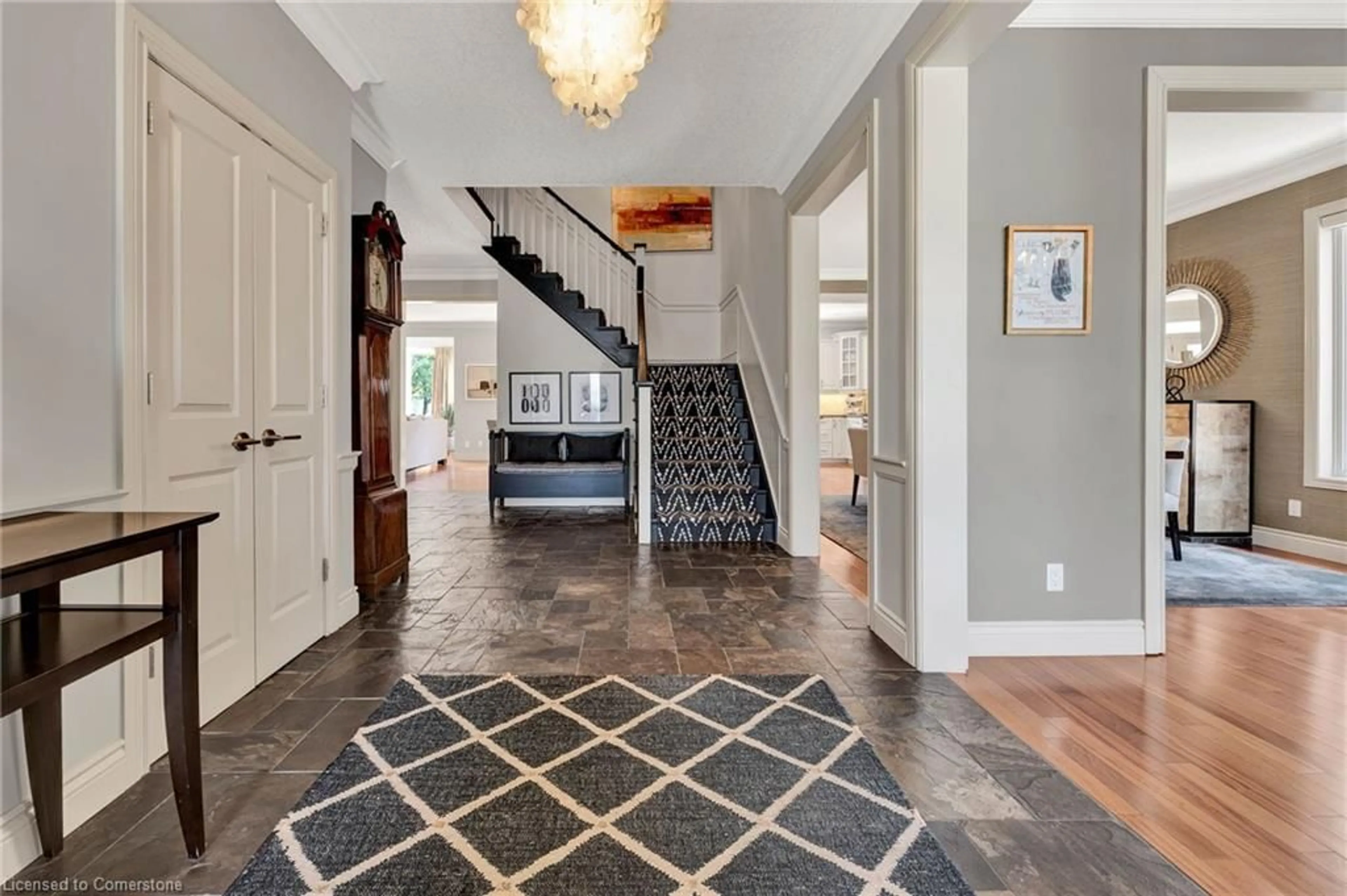 Indoor foyer for 847 Creekside Dr, Waterloo Ontario N2V 2S7