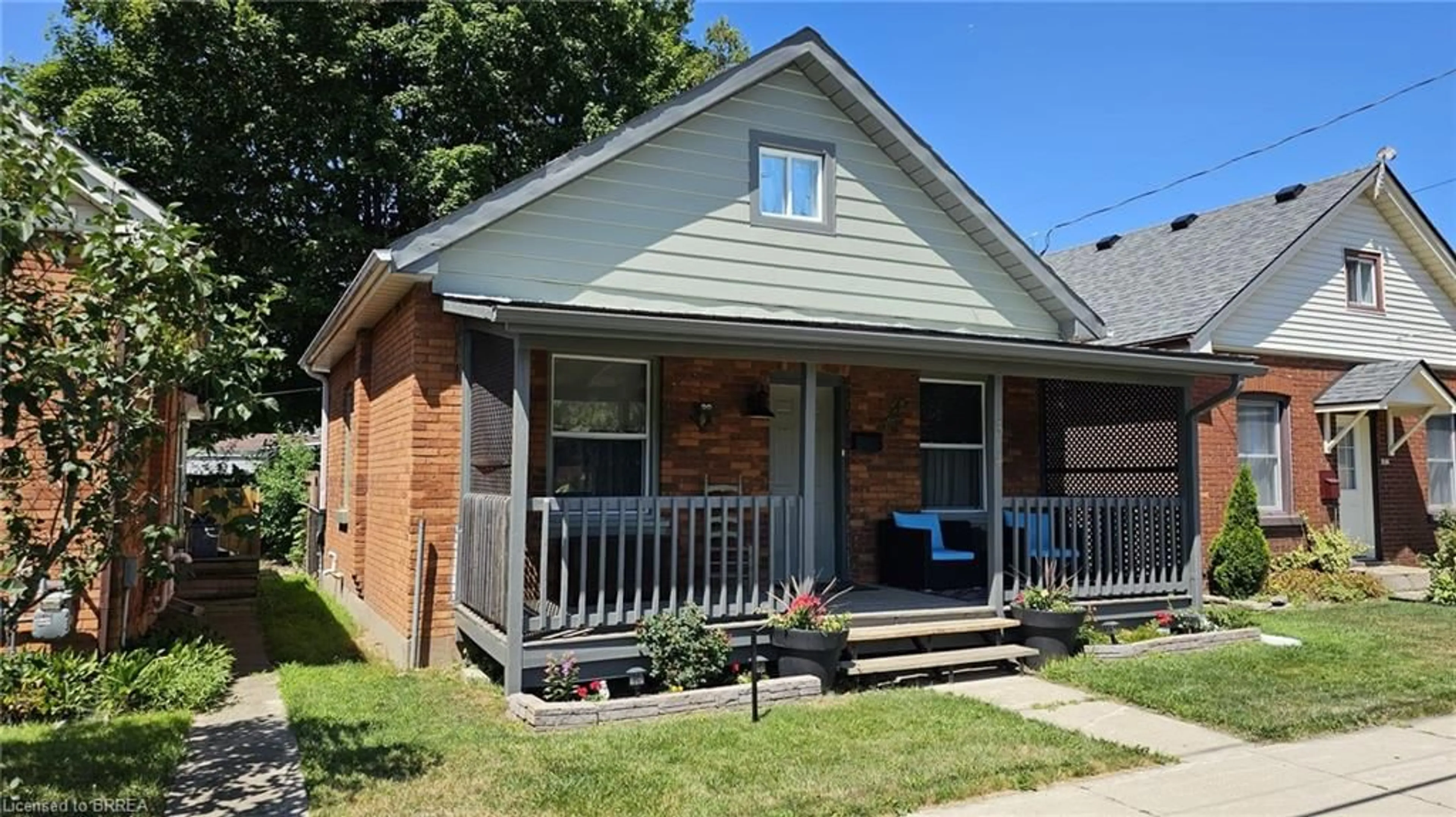 Home with brick exterior material, street for 314 Rawdon St, Brantford Ontario N3S 6H6