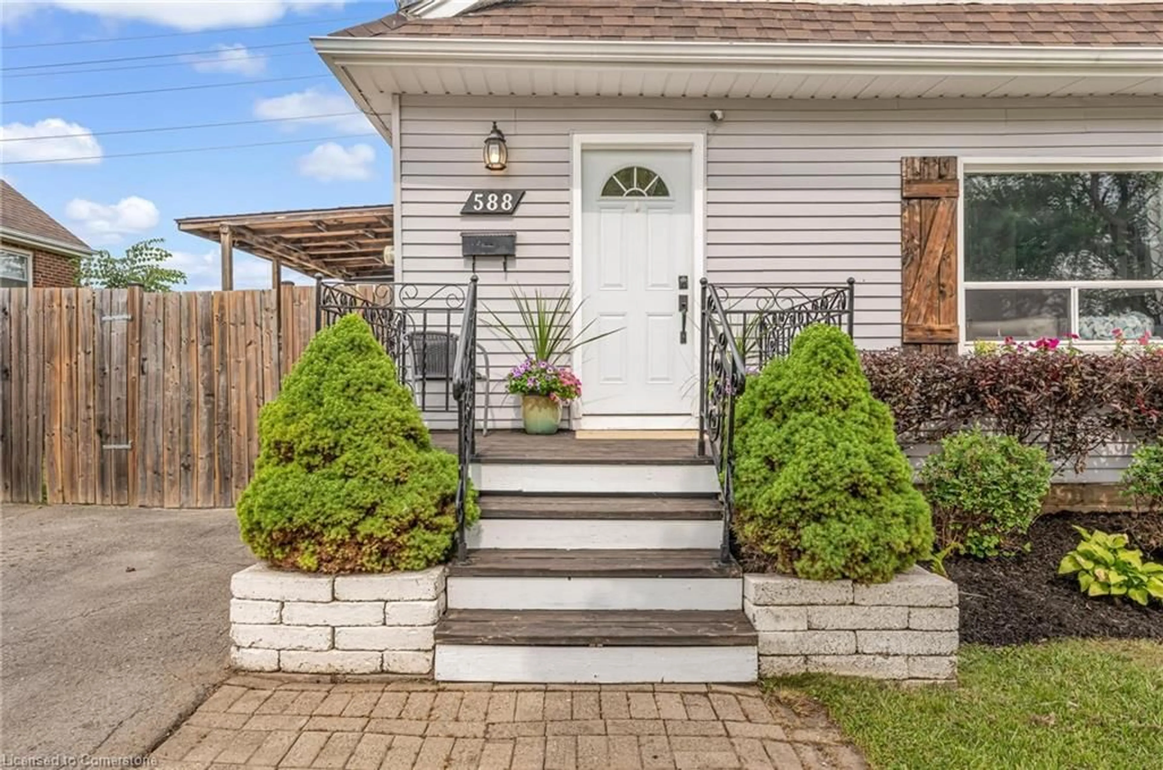 Unknown for 588 Cochrane Rd, Hamilton Ontario L8K 3H6