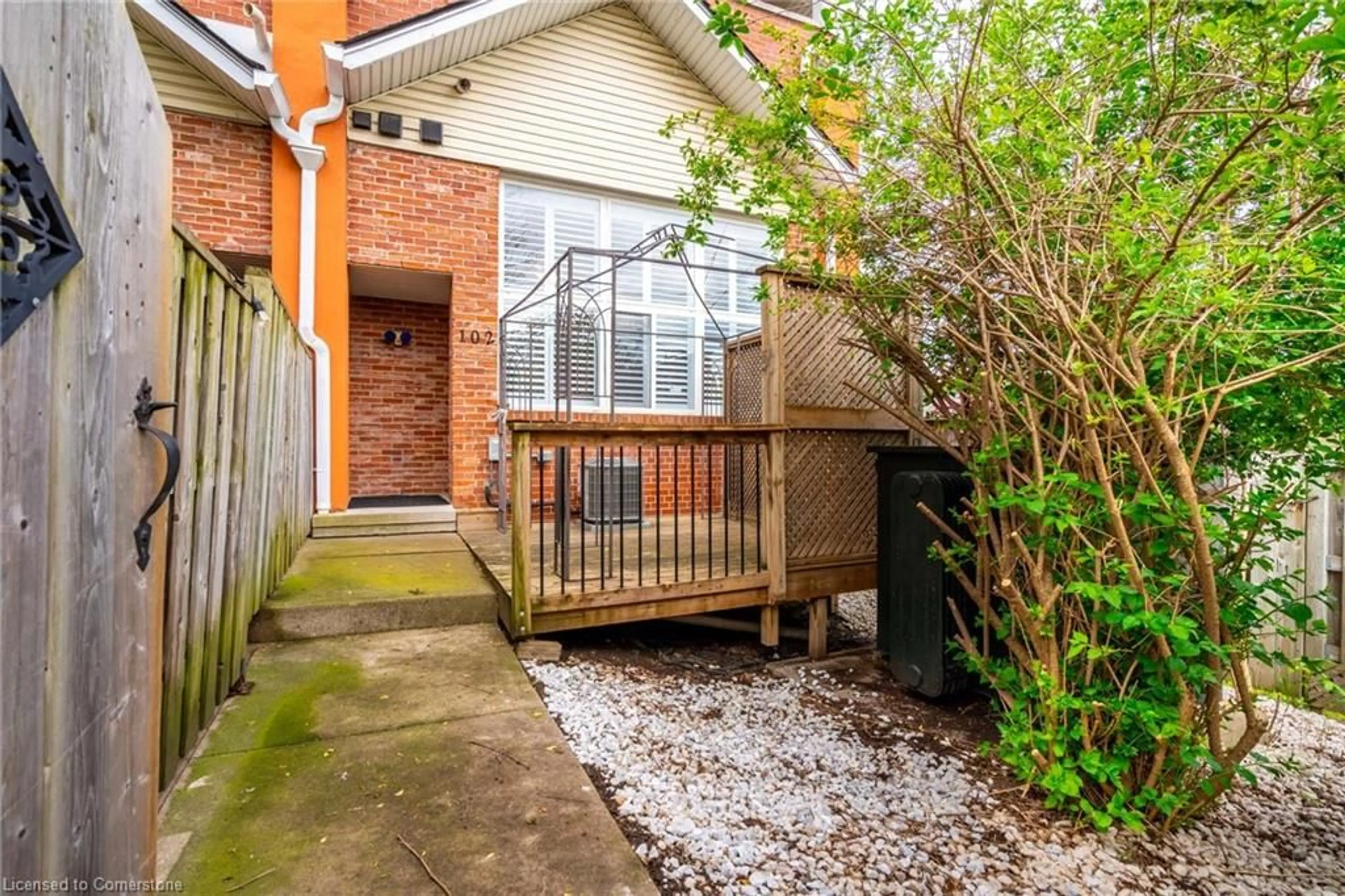 Unknown for 111 Grey St #102, Brantford Ontario N3S 4V8