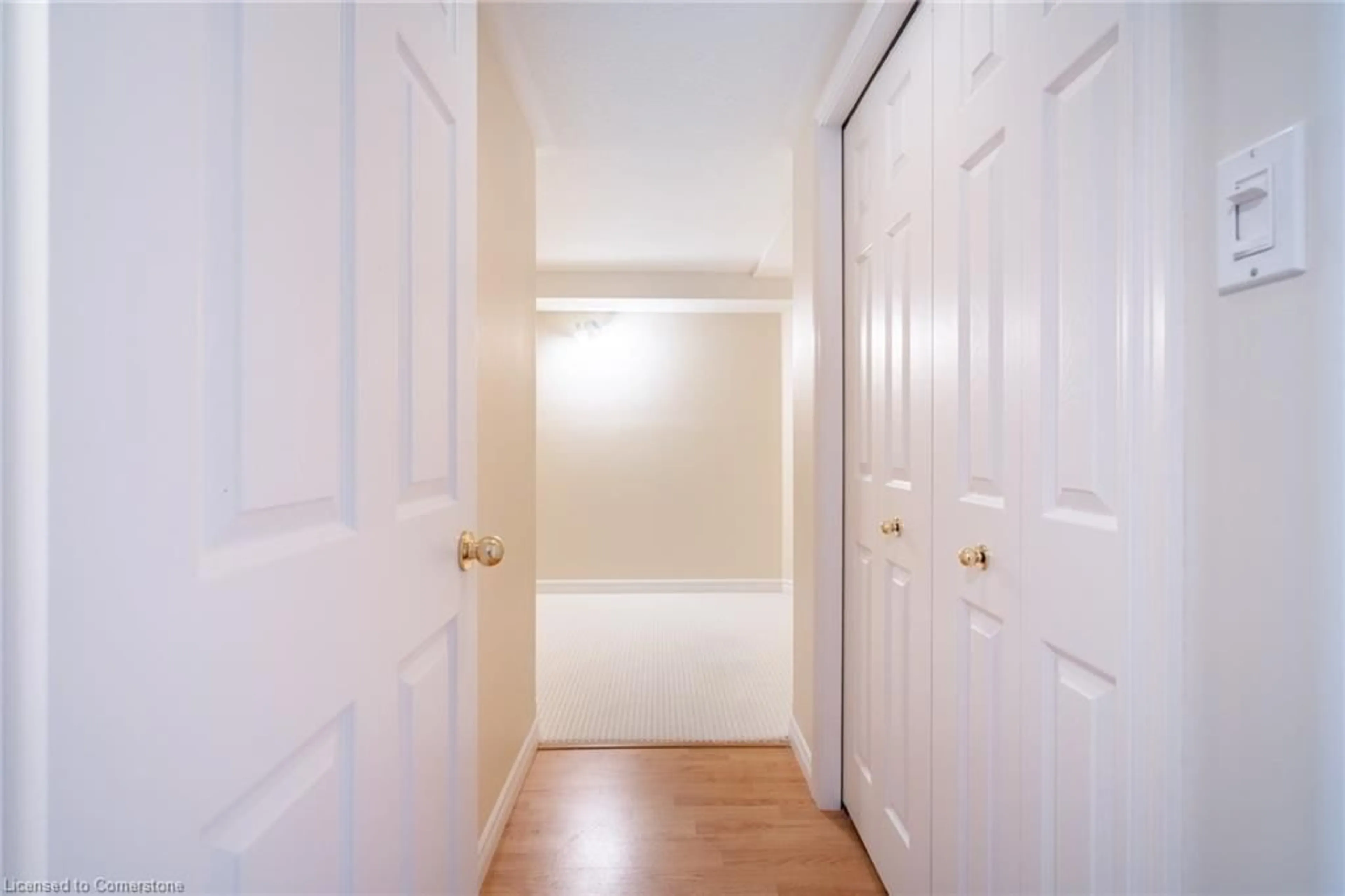 Indoor entryway for 111 Grey St #102, Brantford Ontario N3S 4V8