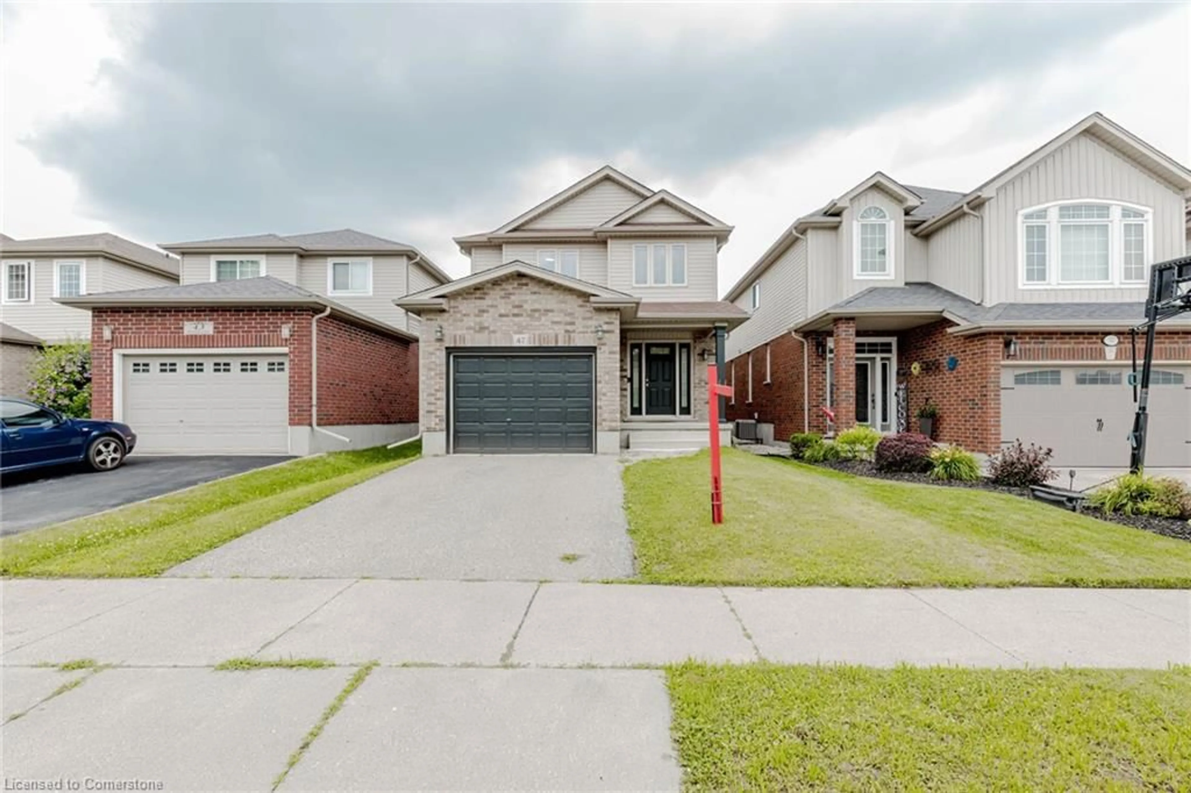 Home with brick exterior material, street for 47 Hinrichs Cres, Waterloo Ontario N1T 0A8