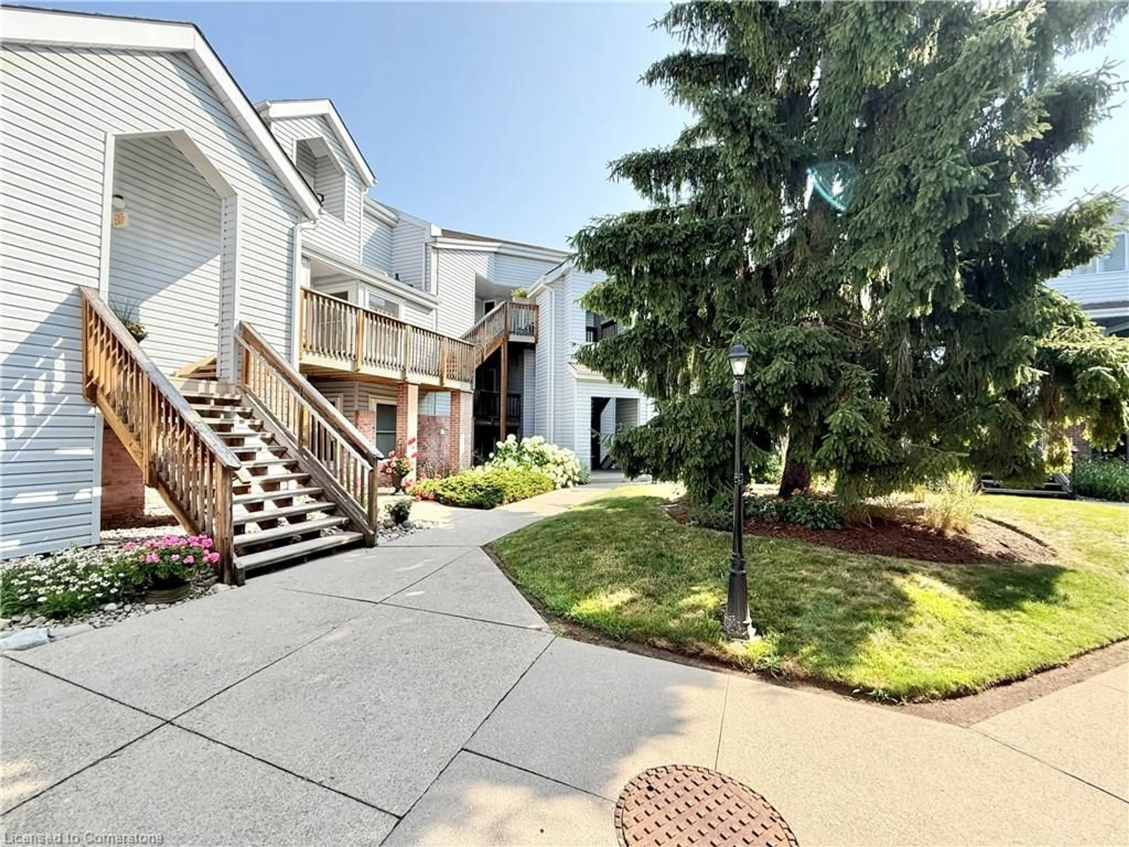 Unknown for 1220 Thorpe Rd #214, Burlington Ontario L7S 2H5