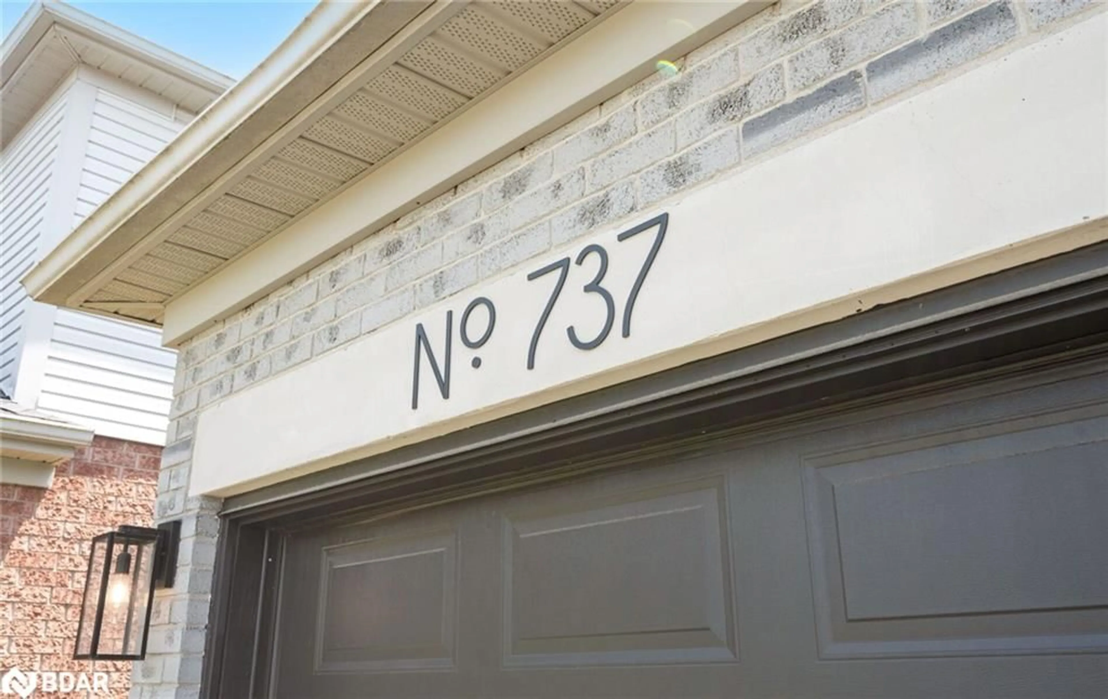 Unknown for 737 Fairway Crt, Kitchener Ontario N2A 4B4