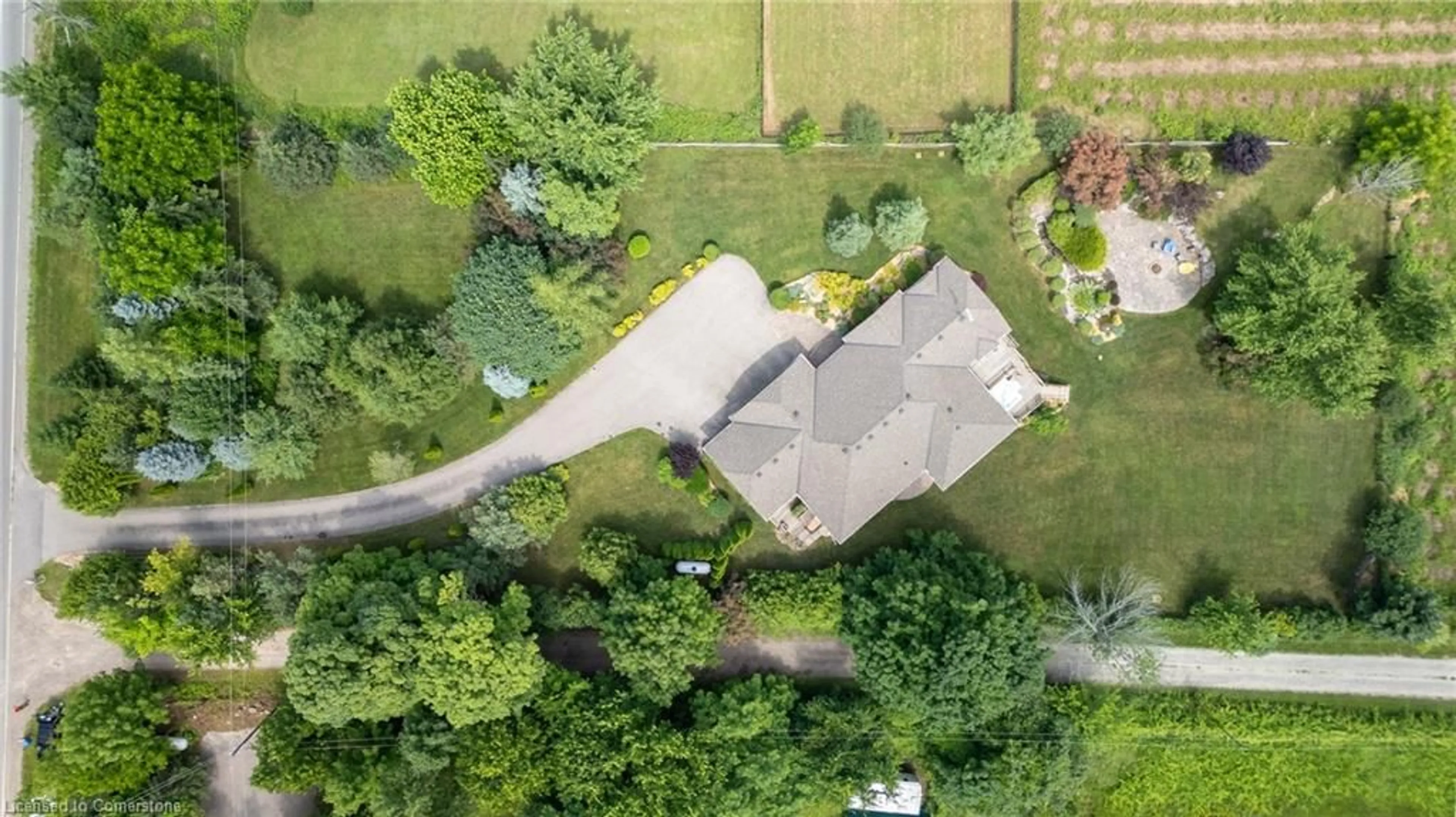 A pic from outside/outdoor area/front of a property/back of a property/a pic from drone, street for 7677 Maltby Rd, Puslinch Ontario N0B 2J0