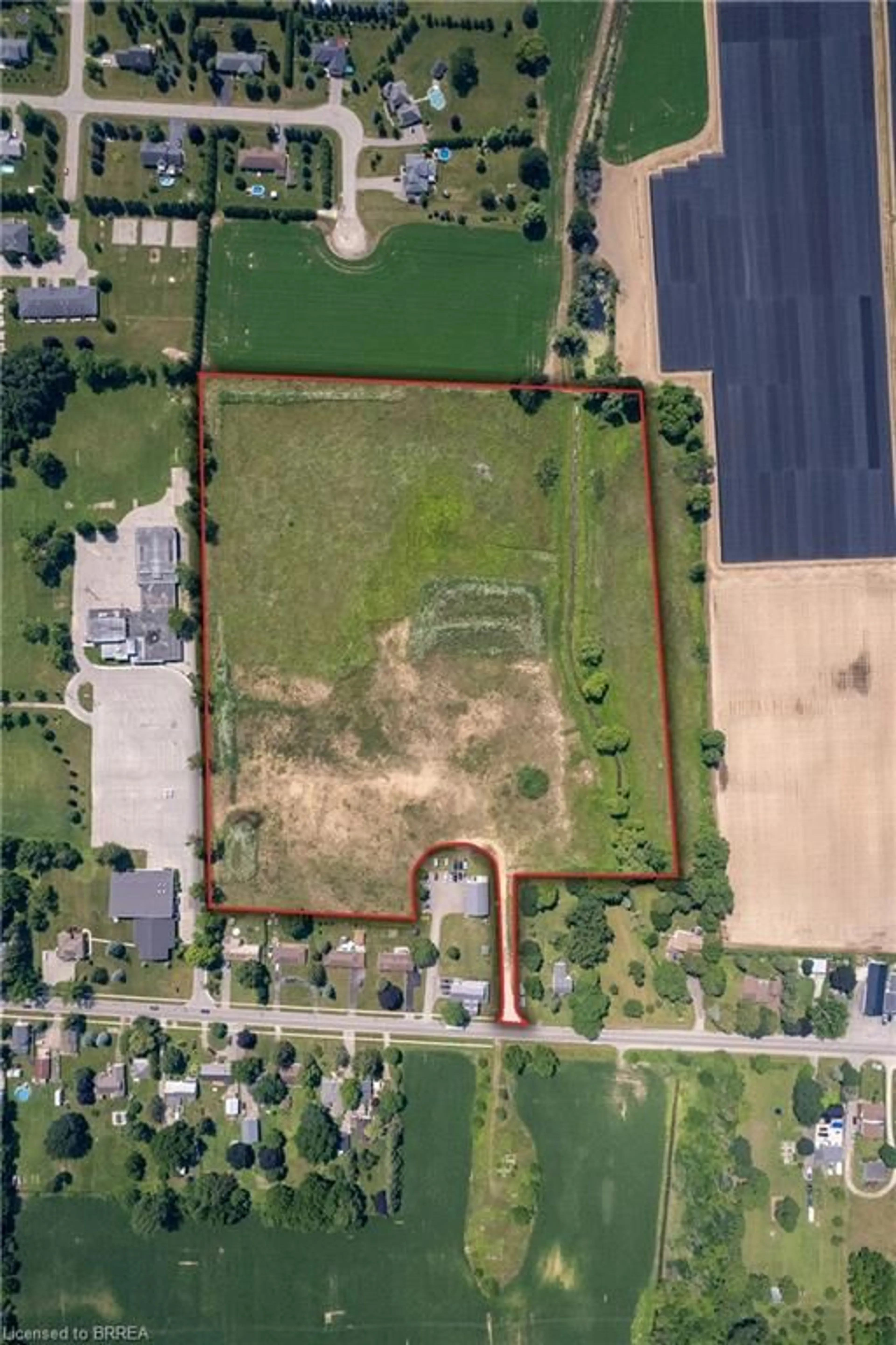 A pic from outside/outdoor area/front of a property/back of a property/a pic from drone, building for 197 King St, Burford Ontario N0E 1A0