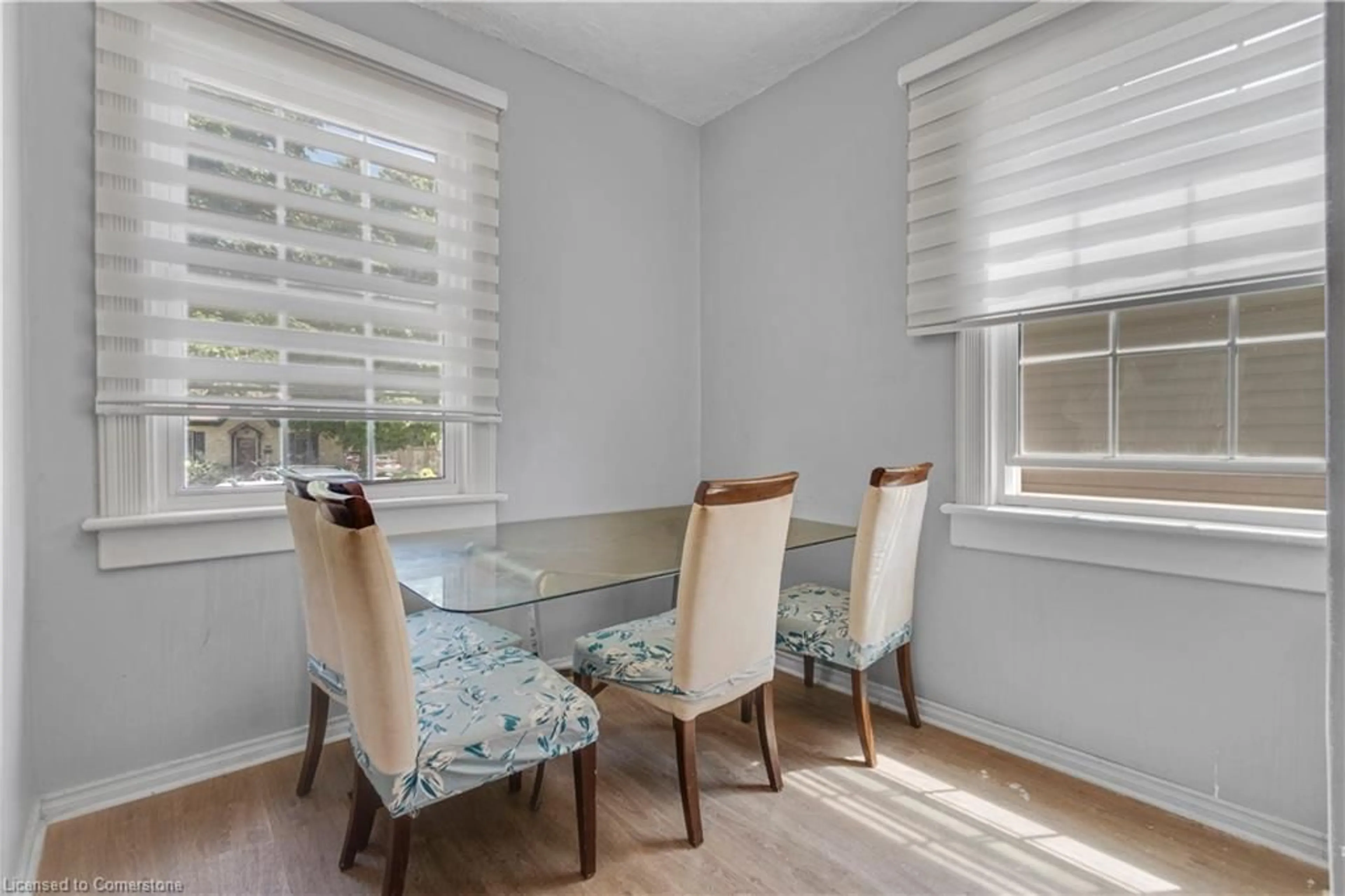 Dining room, unknown for 242 Queenston Rd, Cambridge Ontario N3H 3J2