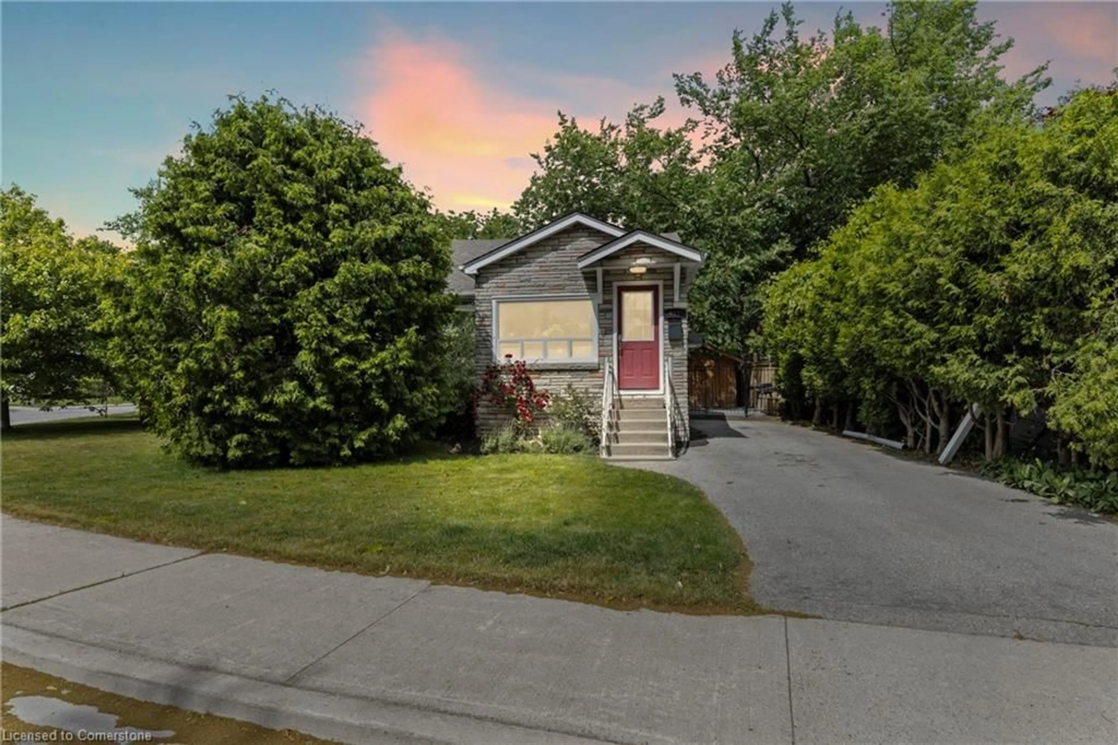 Unknown for 617 Clark Ave, Burlington Ontario L7S 1P1