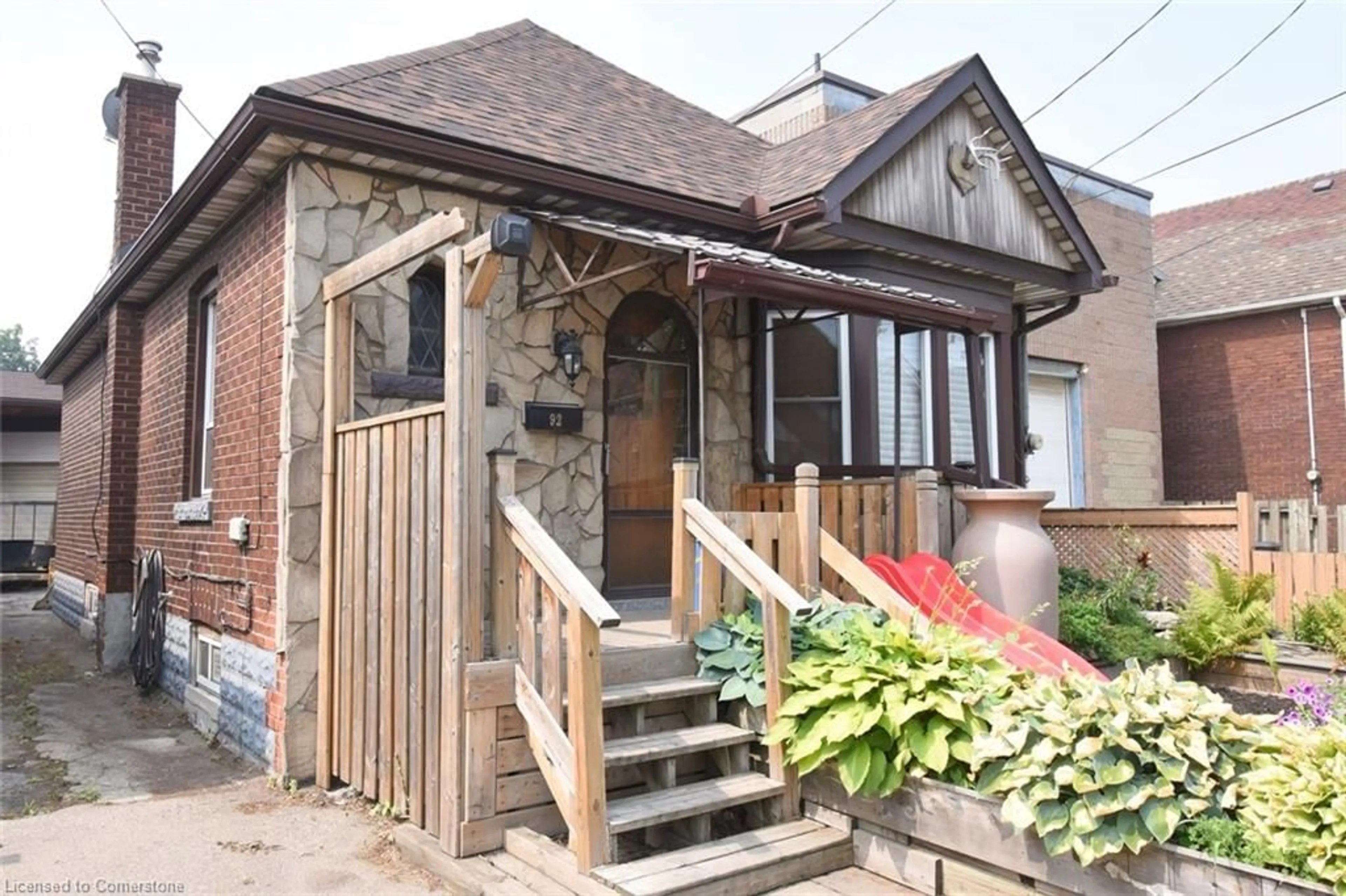 Home with brick exterior material, building for 92 Gertrude St, Hamilton Ontario L8L 4C2