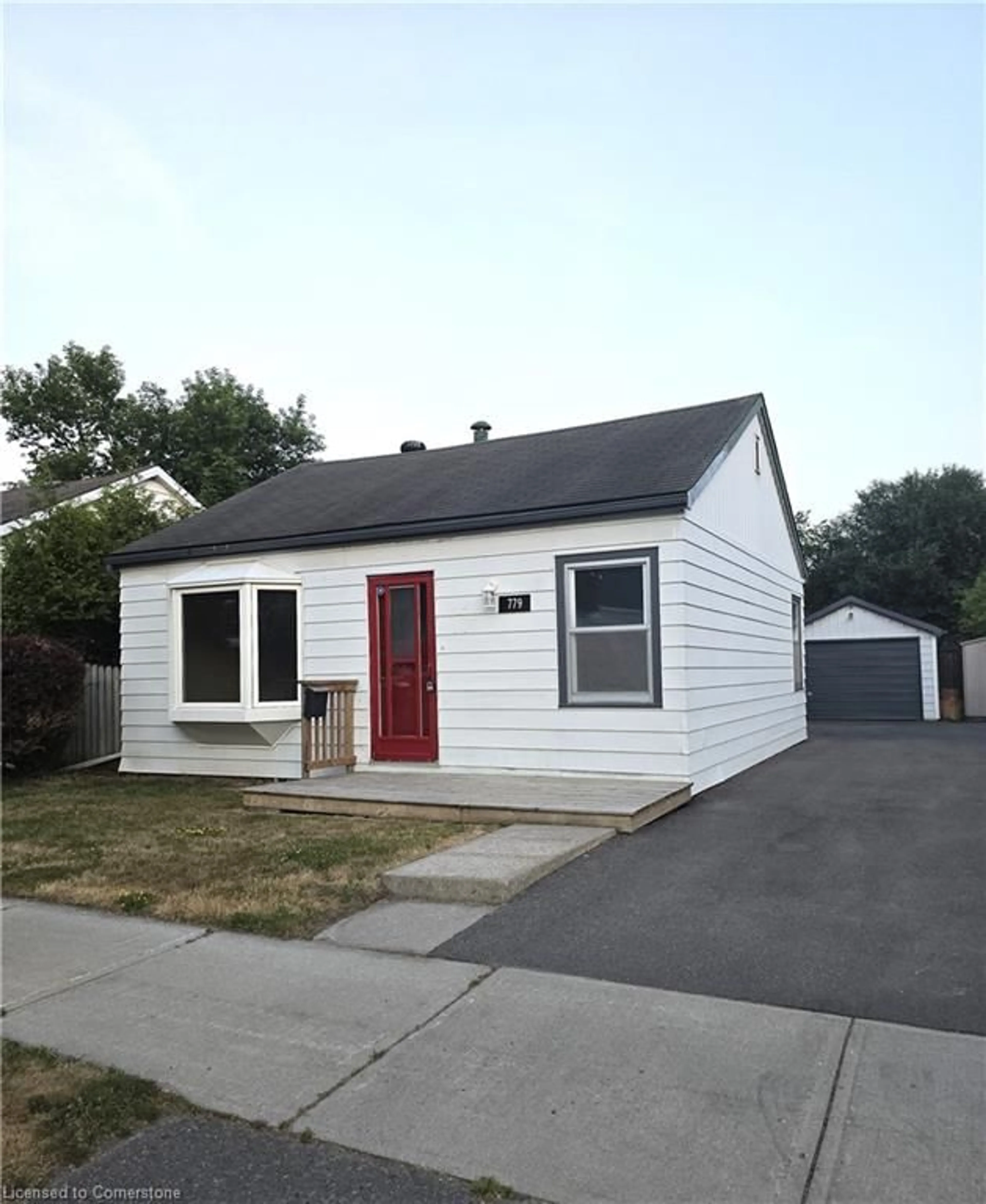 Home with vinyl exterior material, street for 779 New Romaine St, Peterborough Ontario K9J 2E7