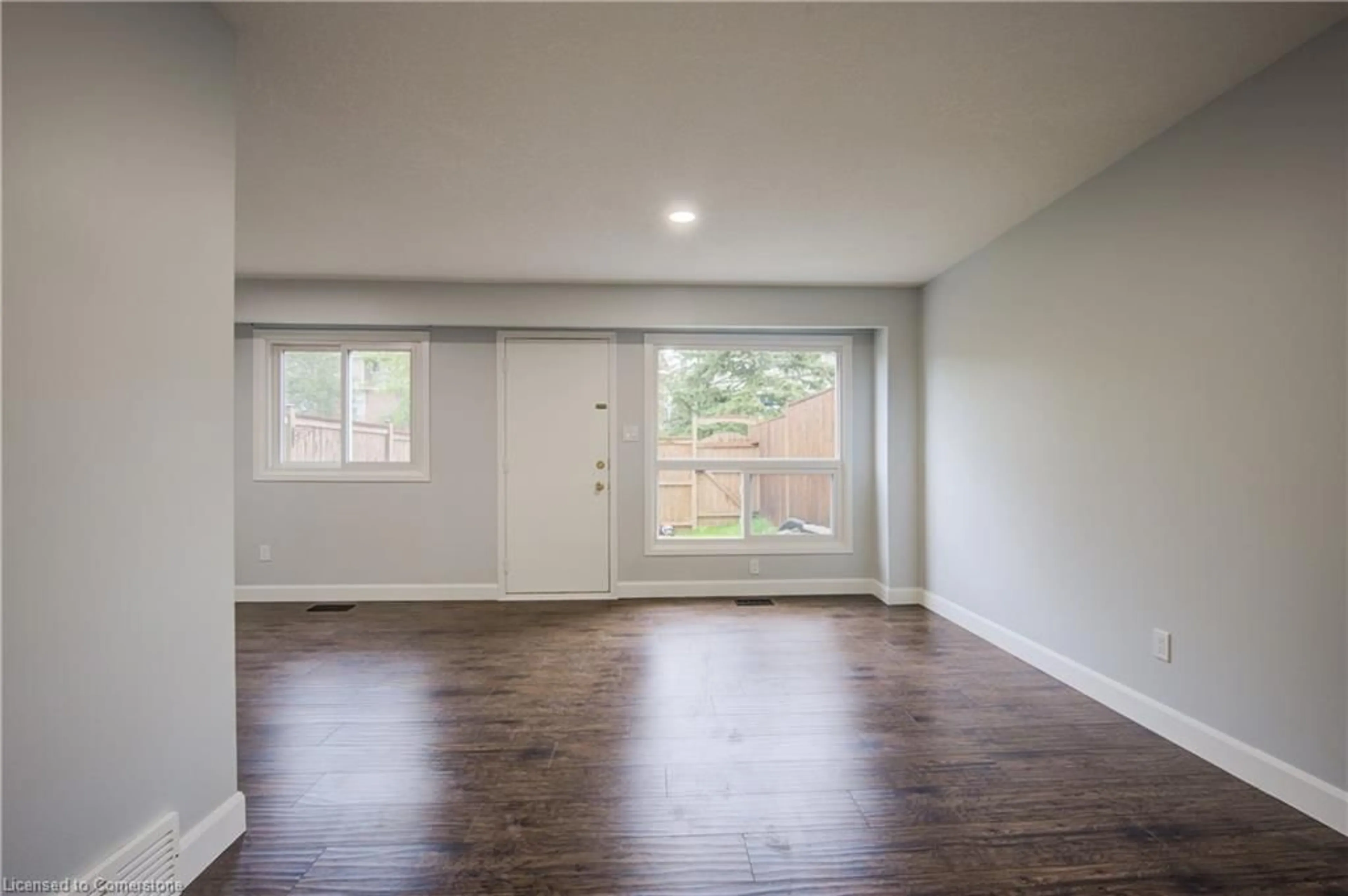 A pic of a room for 273 Pioneer Dr, Kitchener Ontario N2P 1M9