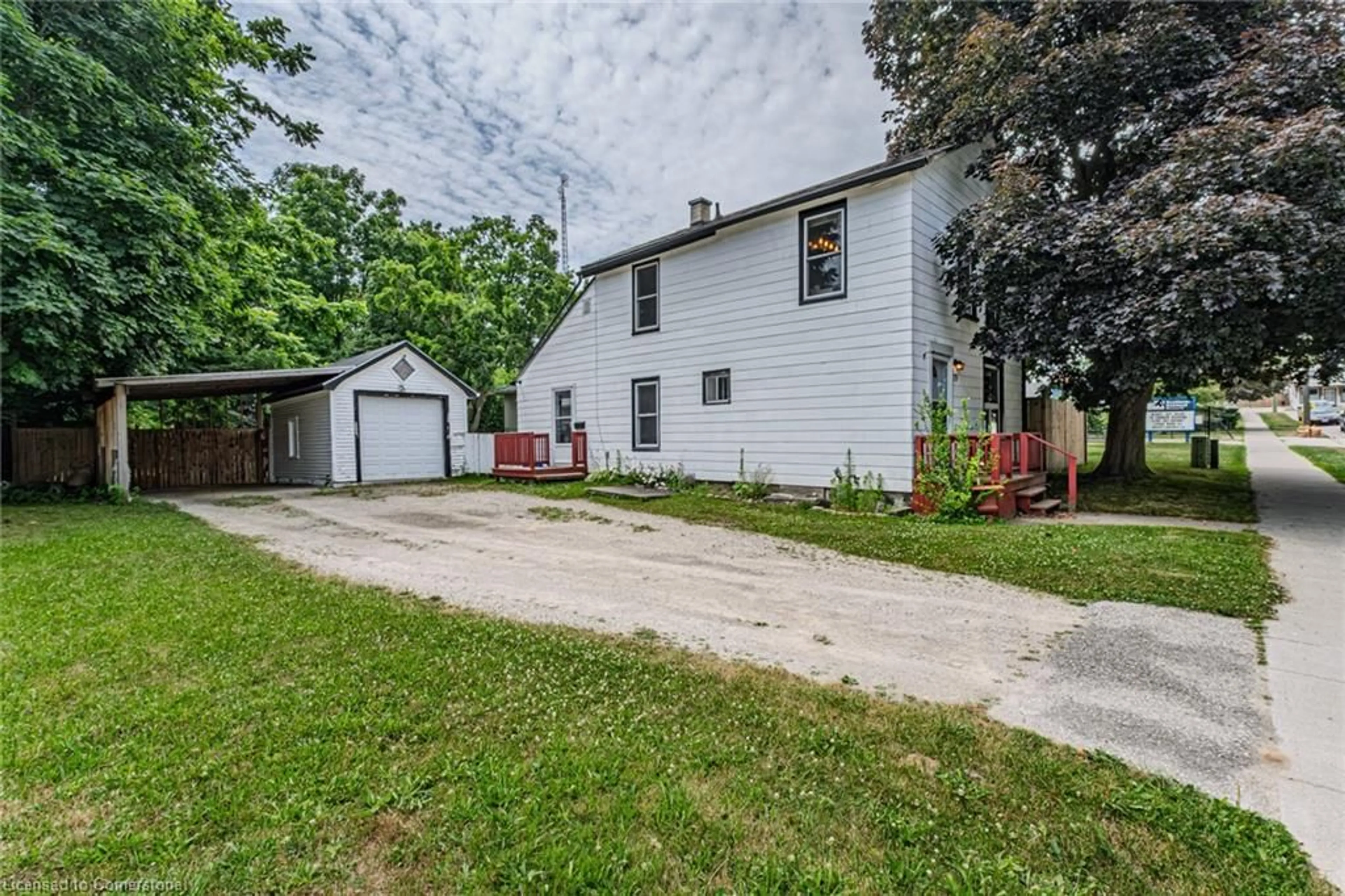 A pic from outside/outdoor area/front of a property/back of a property/a pic from drone, street for 279 Oakland Rd, Scotland Ontario N0E 1R0