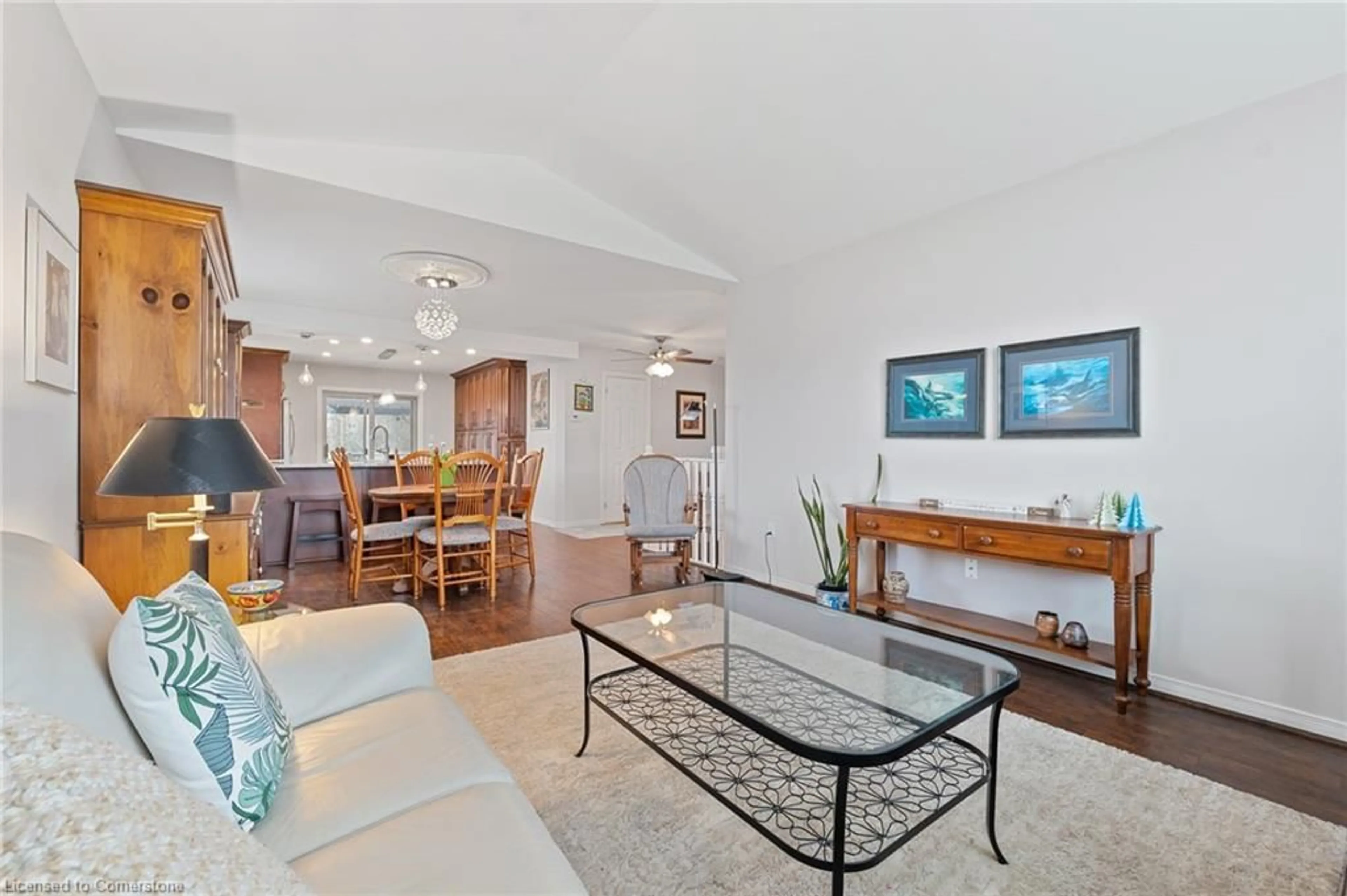 Living room with furniture, unknown for 7 Rochelle Cres, Ridgeway Ontario L0S 1N0