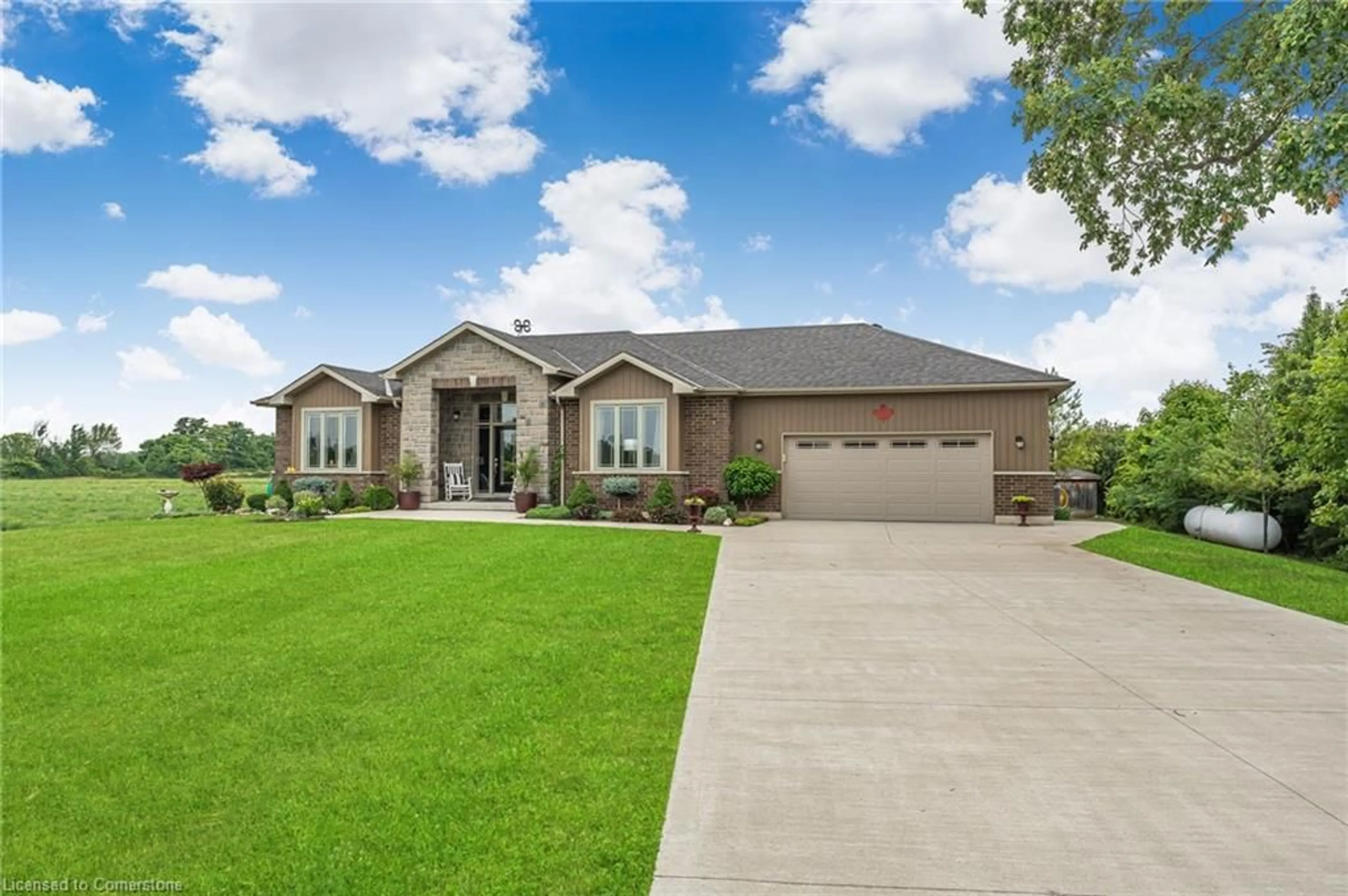 Home with brick exterior material, street for 274 Ortt Rd, Dunnville Ontario N1A 2W4