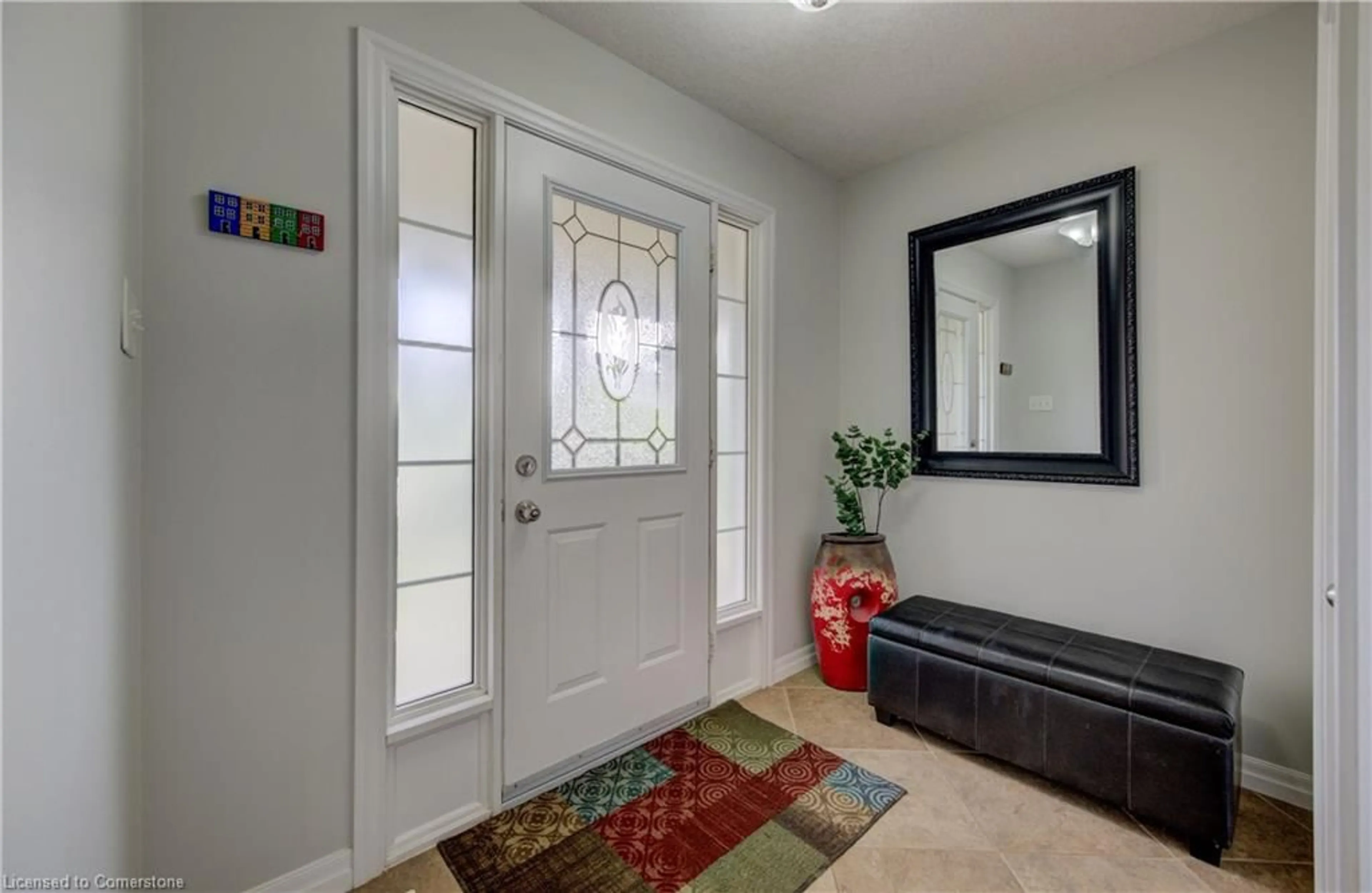 Indoor entryway for 104 Newcastle Dr, Kitchener Ontario N2R 1W4