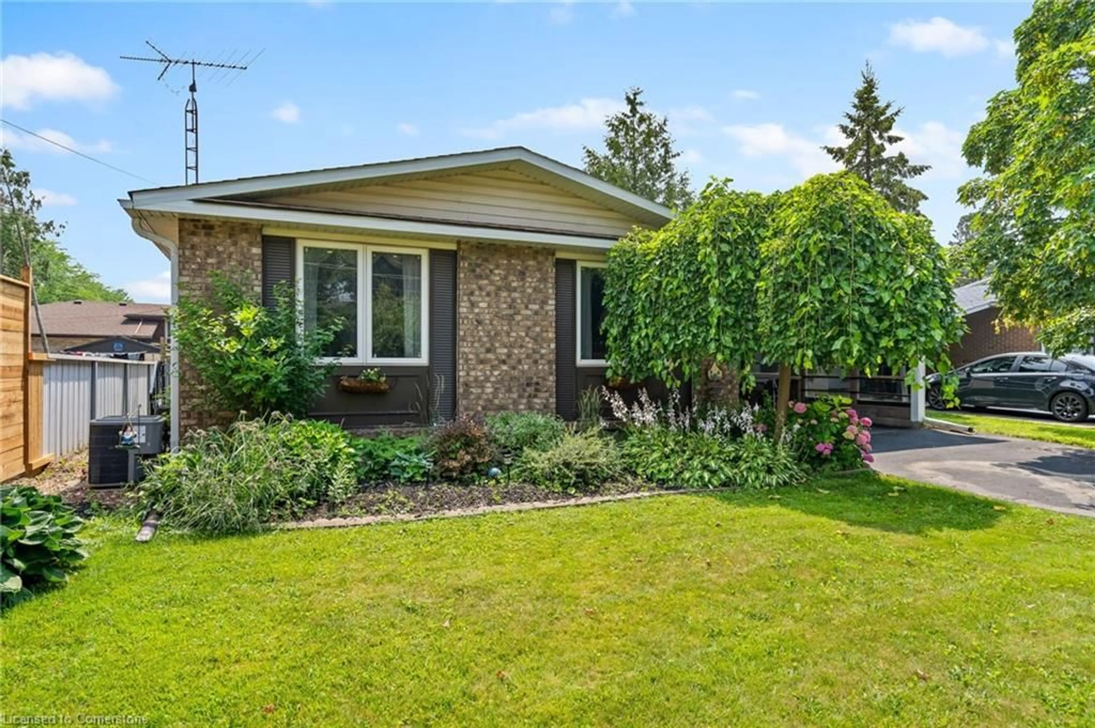 Home with brick exterior material, street for 8164 Catalina St, Niagara Falls Ontario L2H 1T7
