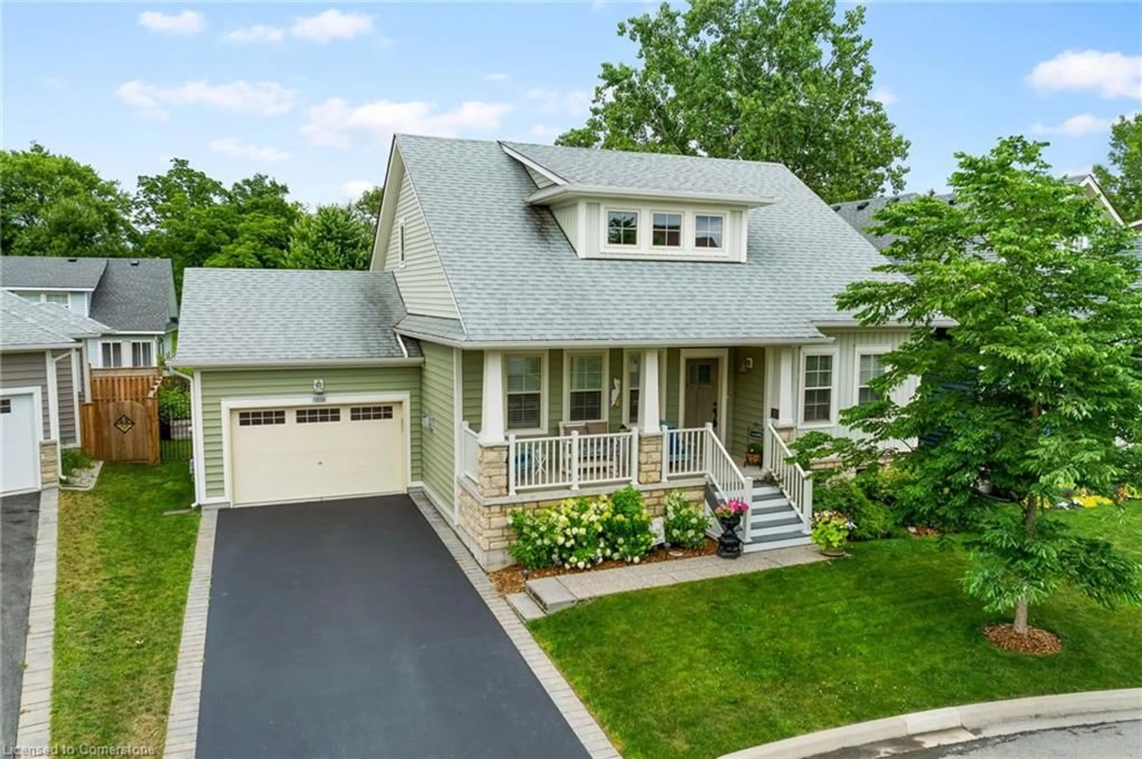 Home with vinyl exterior material, street for 3814 Ryan Ave, Crystal Beach Ontario L0S 1B0