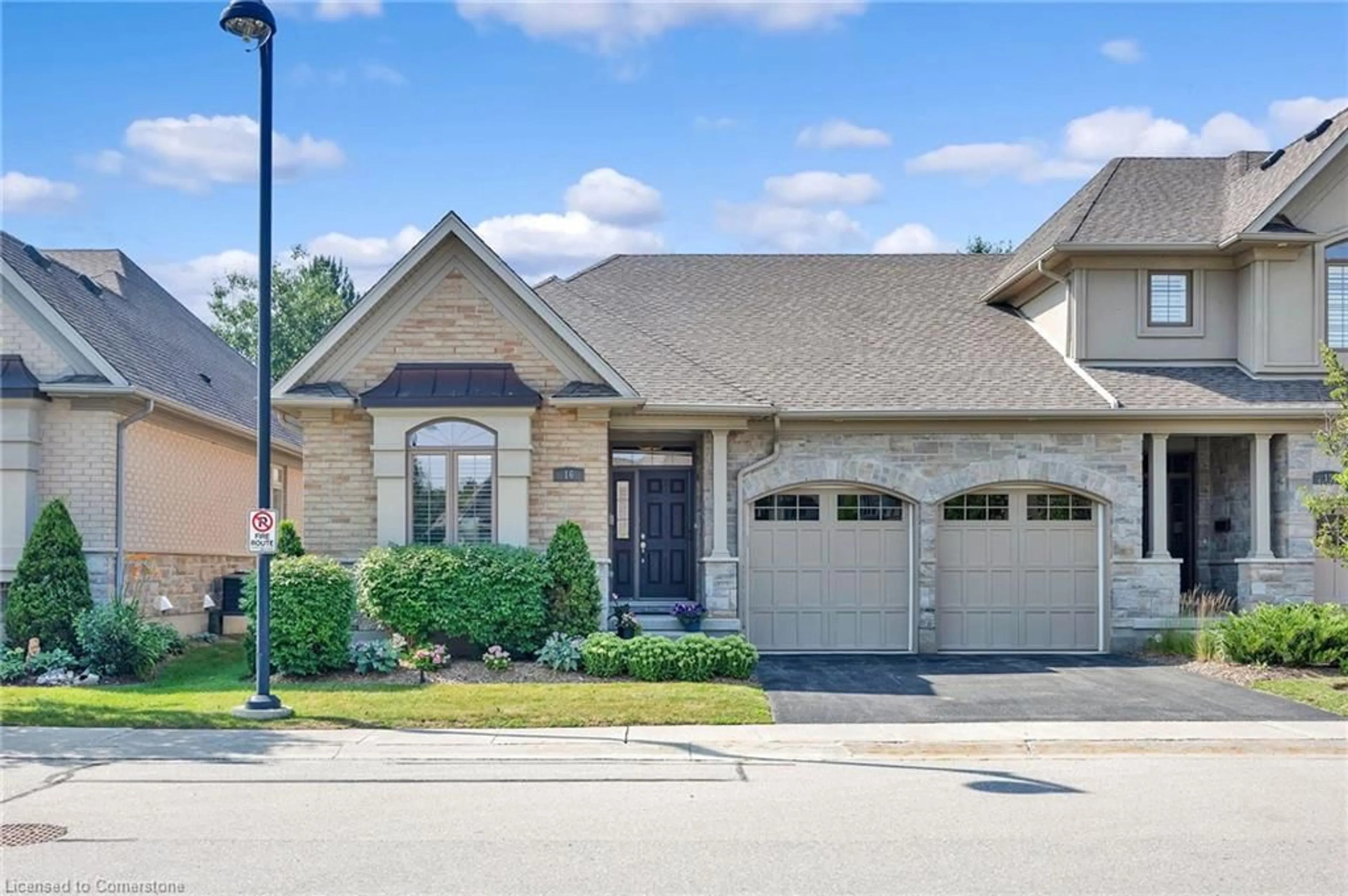 Home with brick exterior material, street for 435 Winchester Dr #16, Waterloo Ontario N2T 0B7