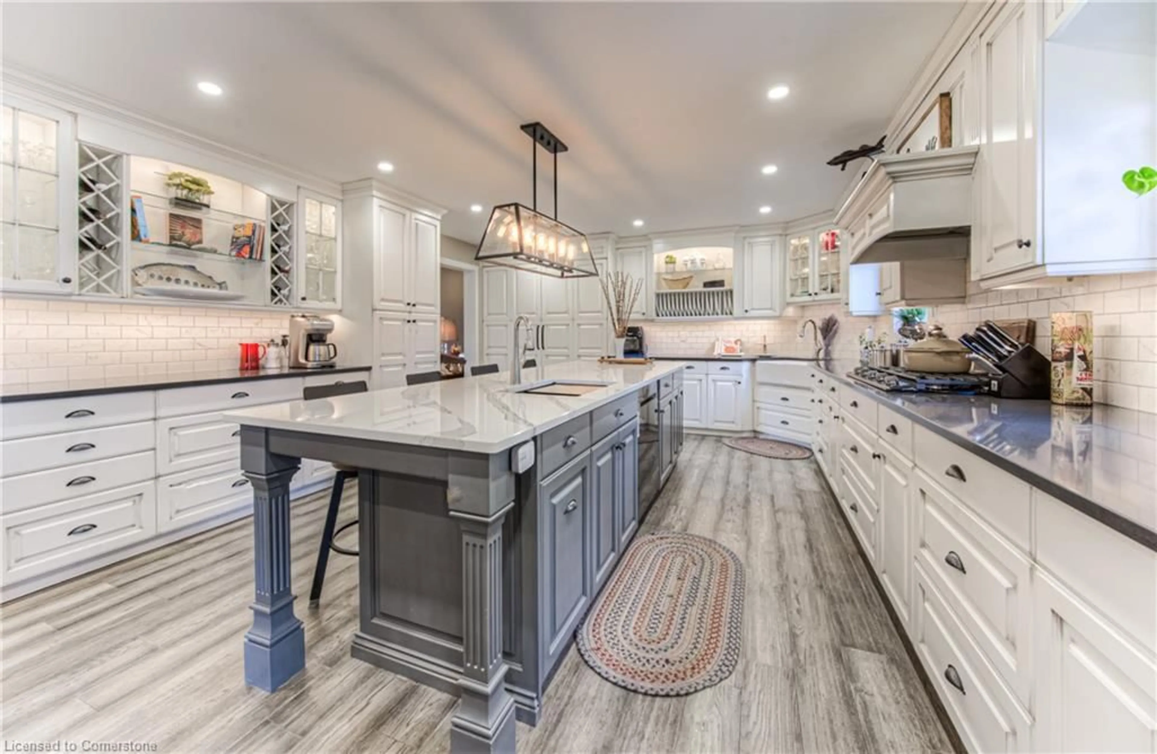 Open concept kitchen, ceramic/tile floor for 364 Stanley St, Ayr Ontario N0B 1E0