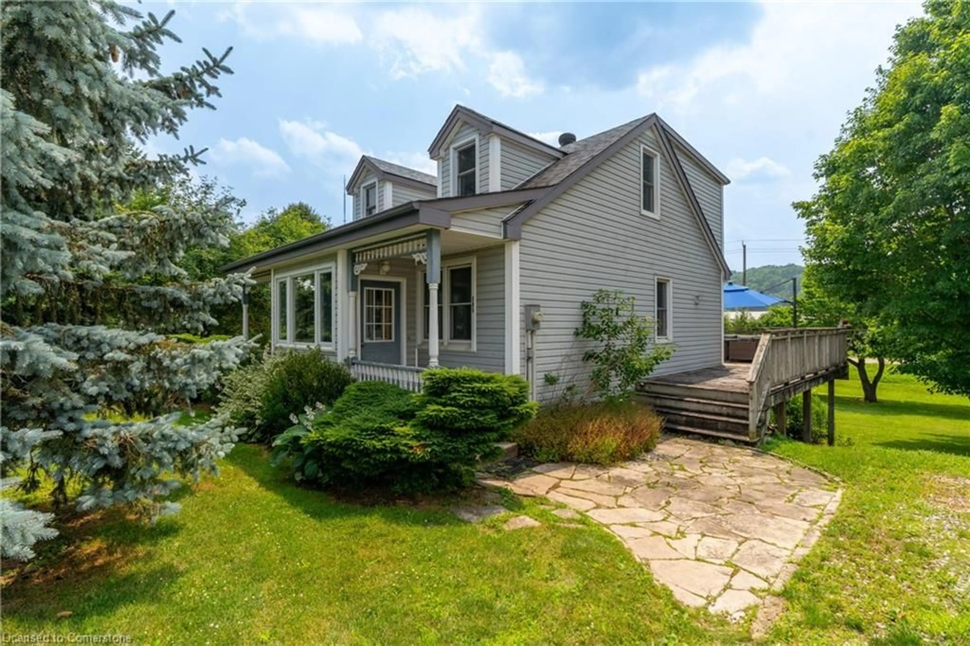 Unknown for 585 Snyders Rd, Baden Ontario N3A 3L1