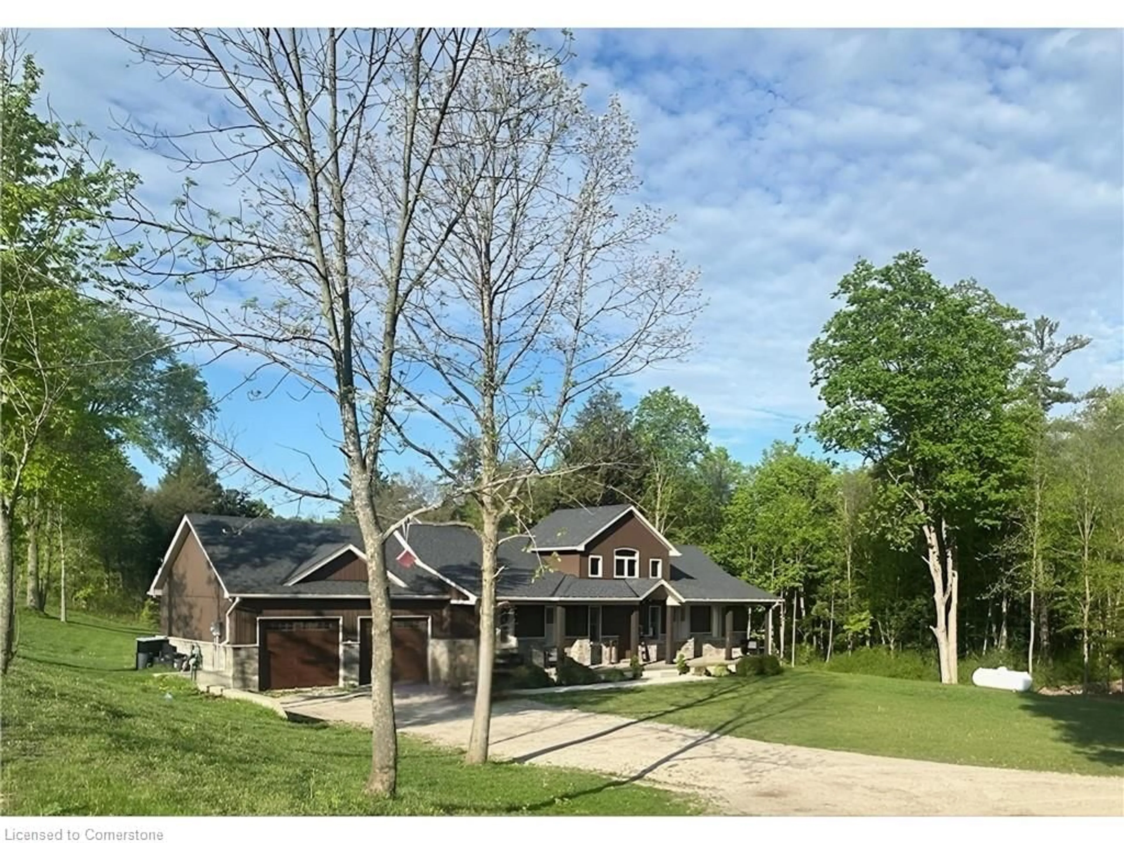 A pic from outside/outdoor area/front of a property/back of a property/a pic from drone, street for 3191 Windham West Quarter Line Rd, Norfolk County Ontario N0E 1H0